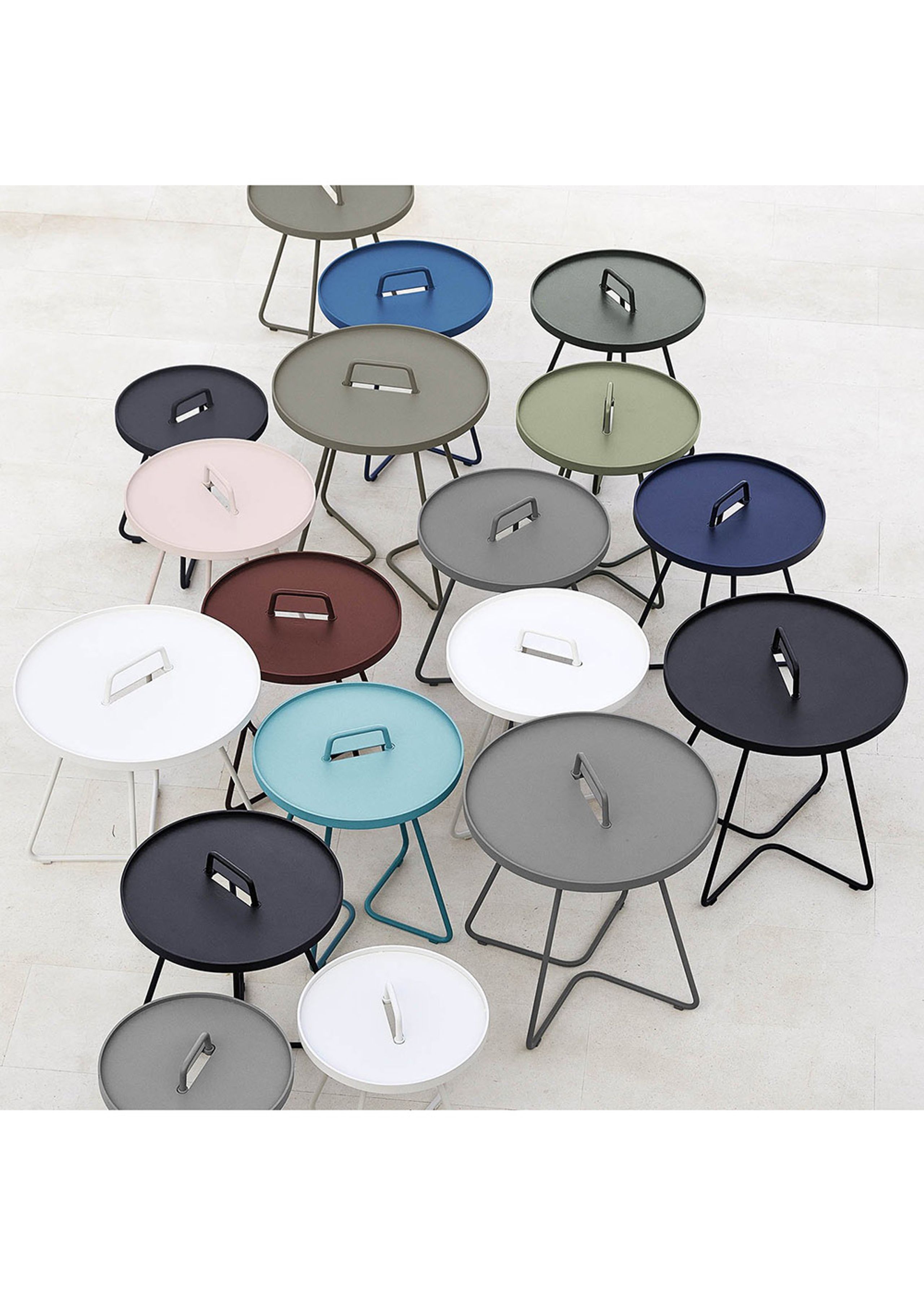 Cane-line - Table - On-the-move side table - Dusty blue - Small