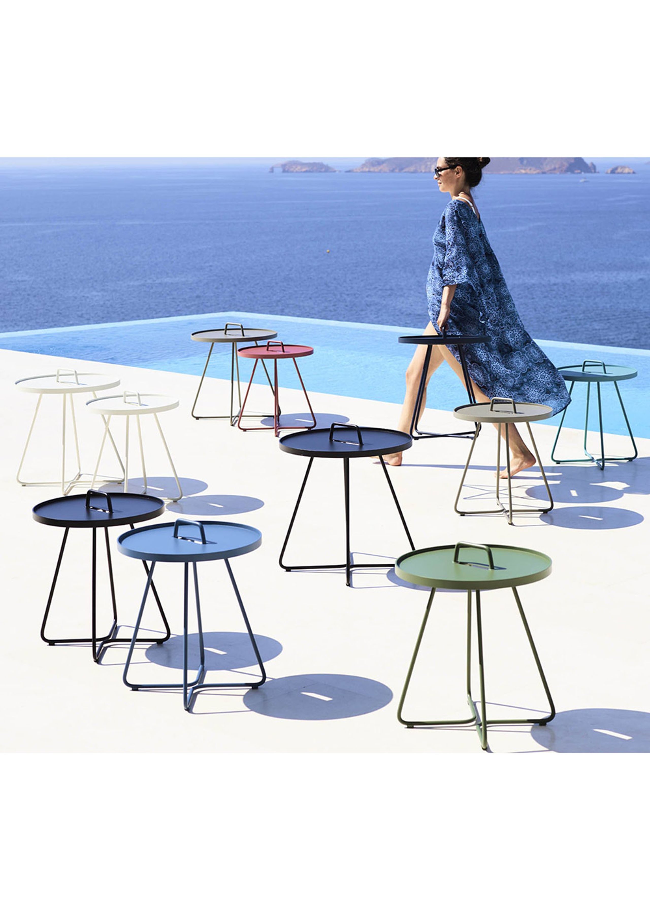 Cane-line - Table - On-the-move side table - Dusty blue - Small