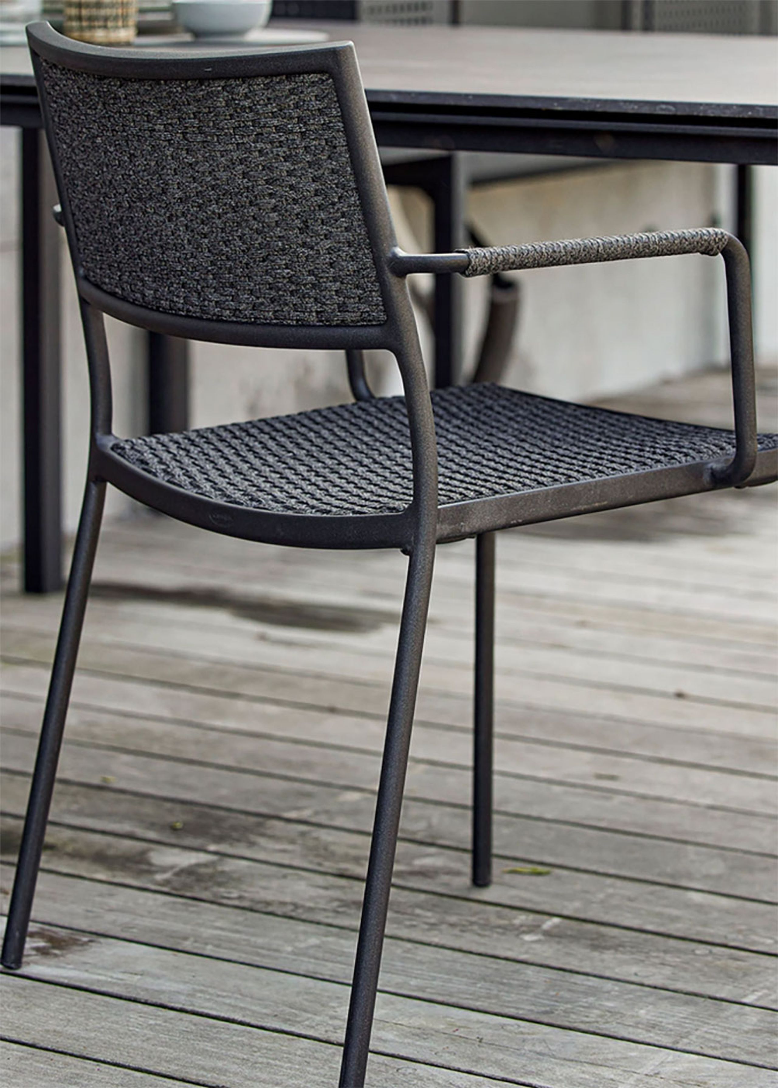 Cane-line - Gartenstuhl - Less stol m/armlæn - Cane-line Soft Rope - Cane-line Soft Rope, Taupe