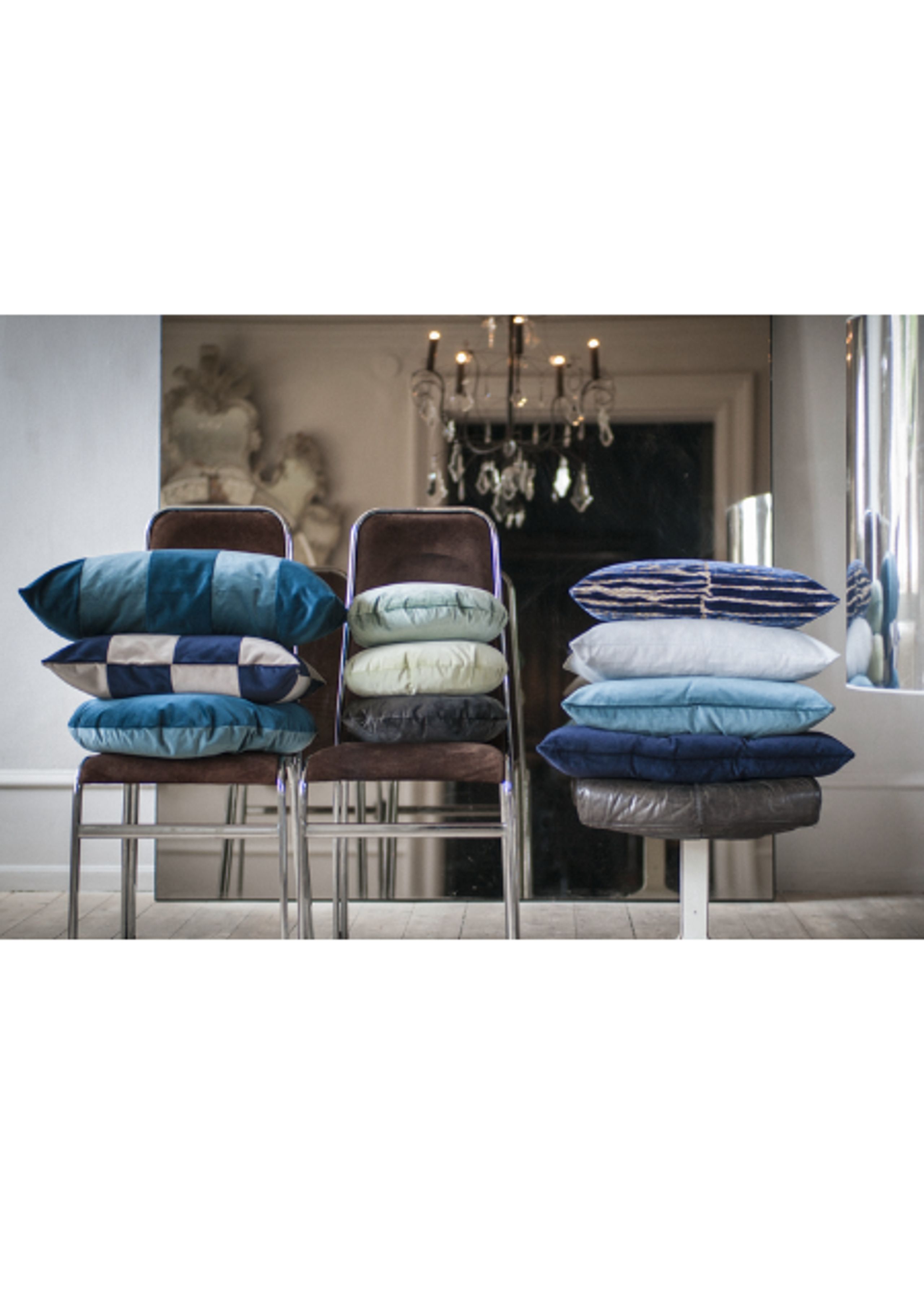 Christina Lundsteen - Pillow - Basic Square - steel grey