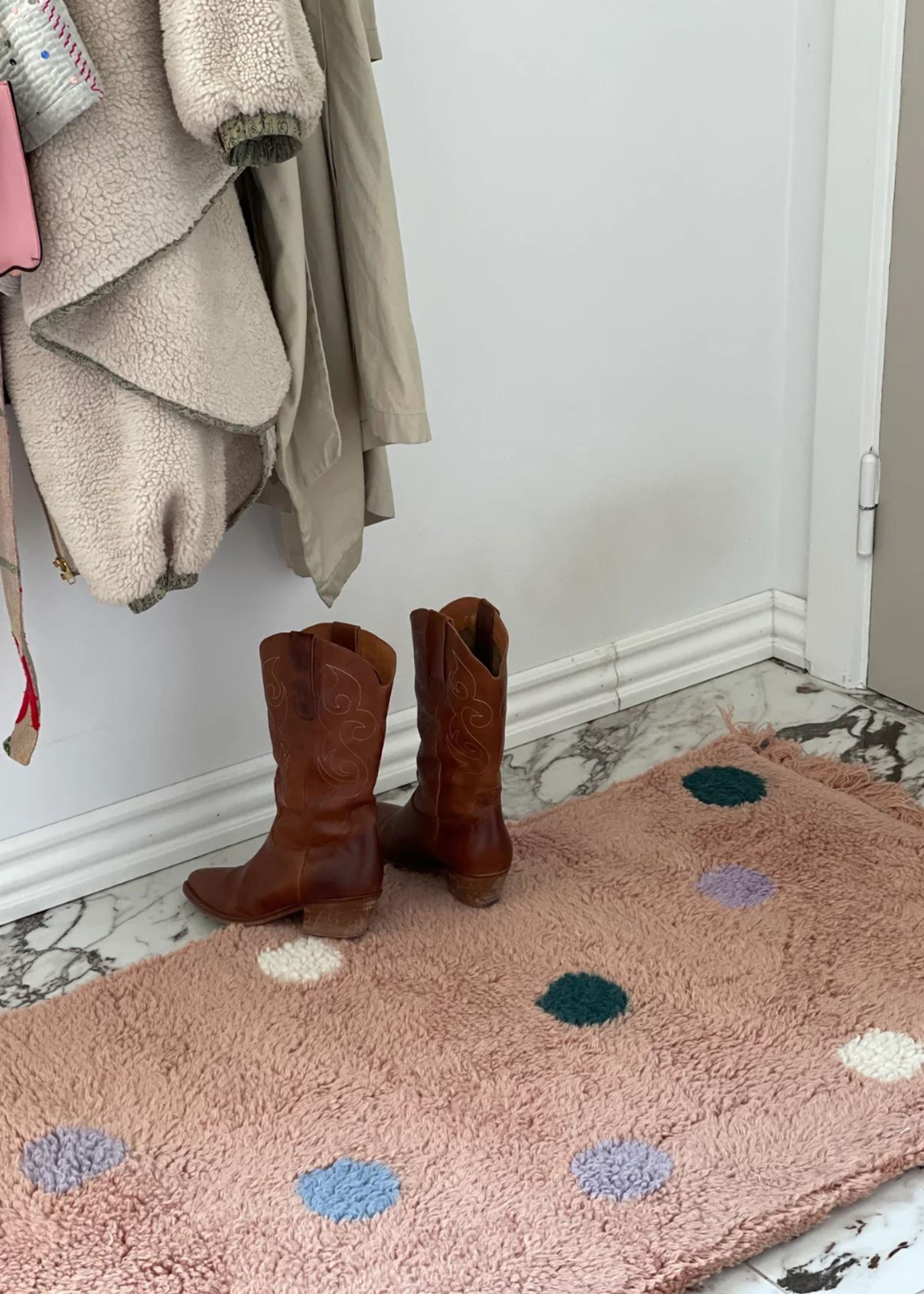 Color Stories - Koberec - Color Dot - Peach