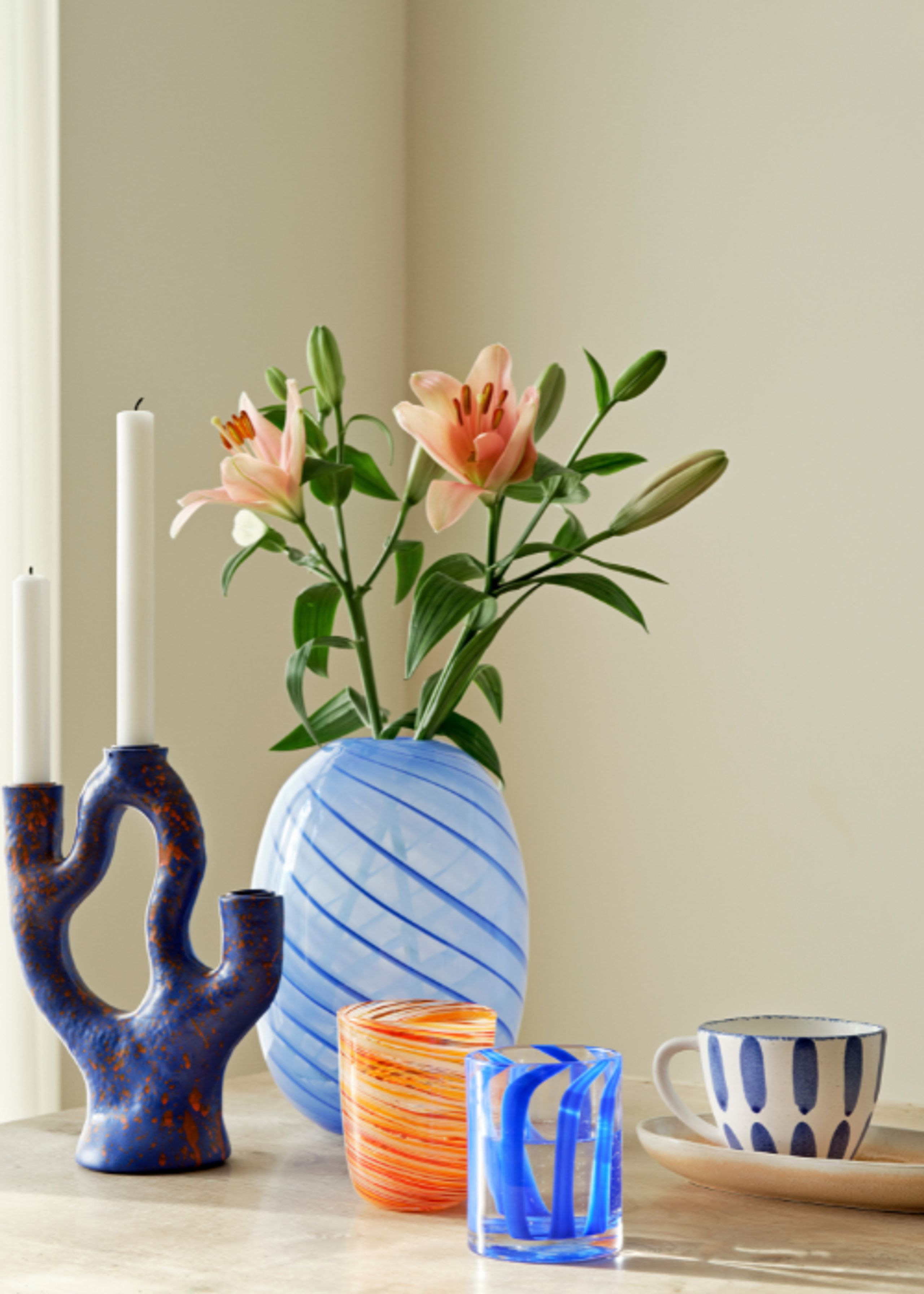 Cozy Living - Lyseholder - Candle Holder W. Speckle - Mørkeblå/Orange