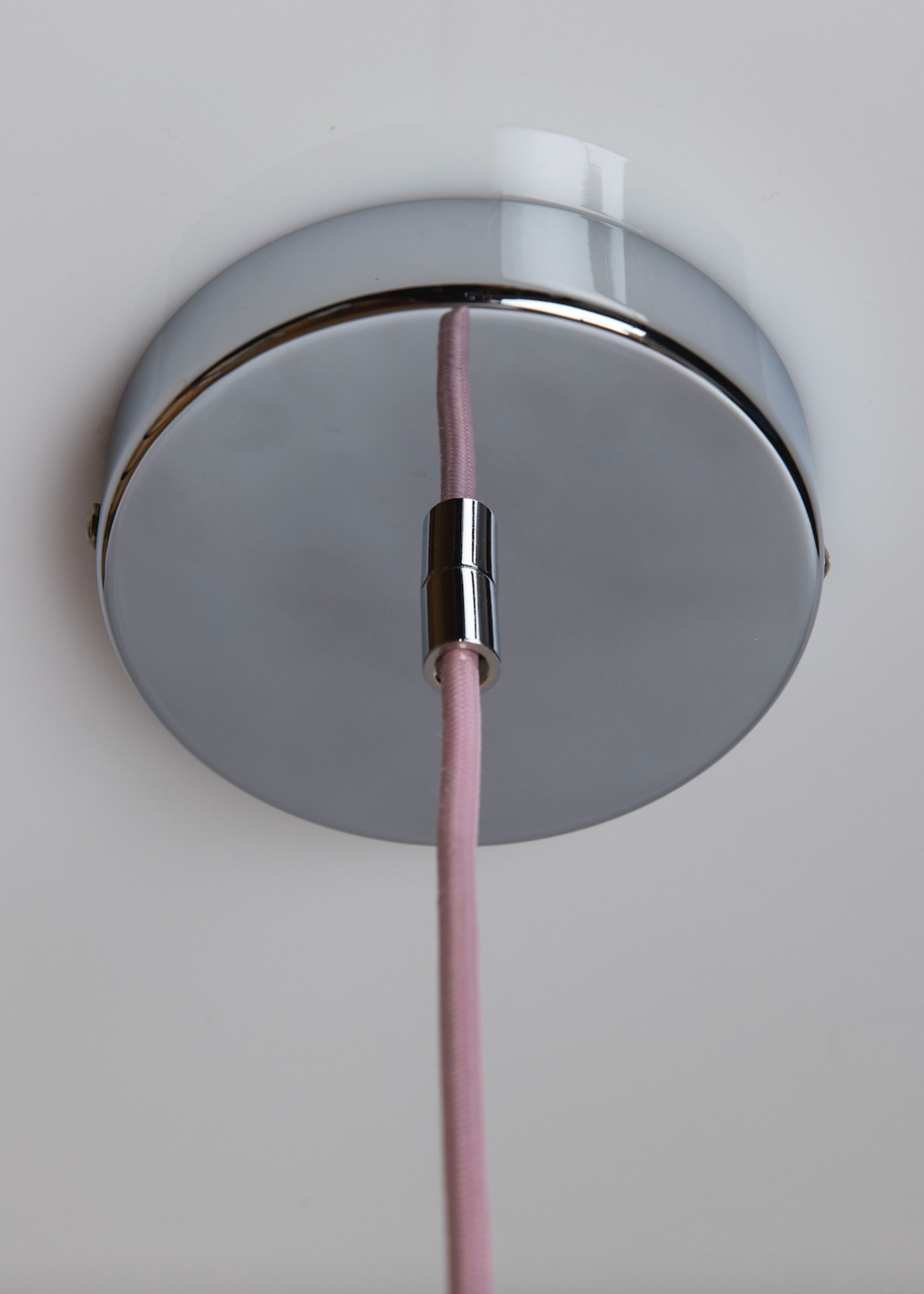 Crème Atelier - Pendelleuchte - Soft Serve Pendant 02 - Rose Sorbet - Chrome