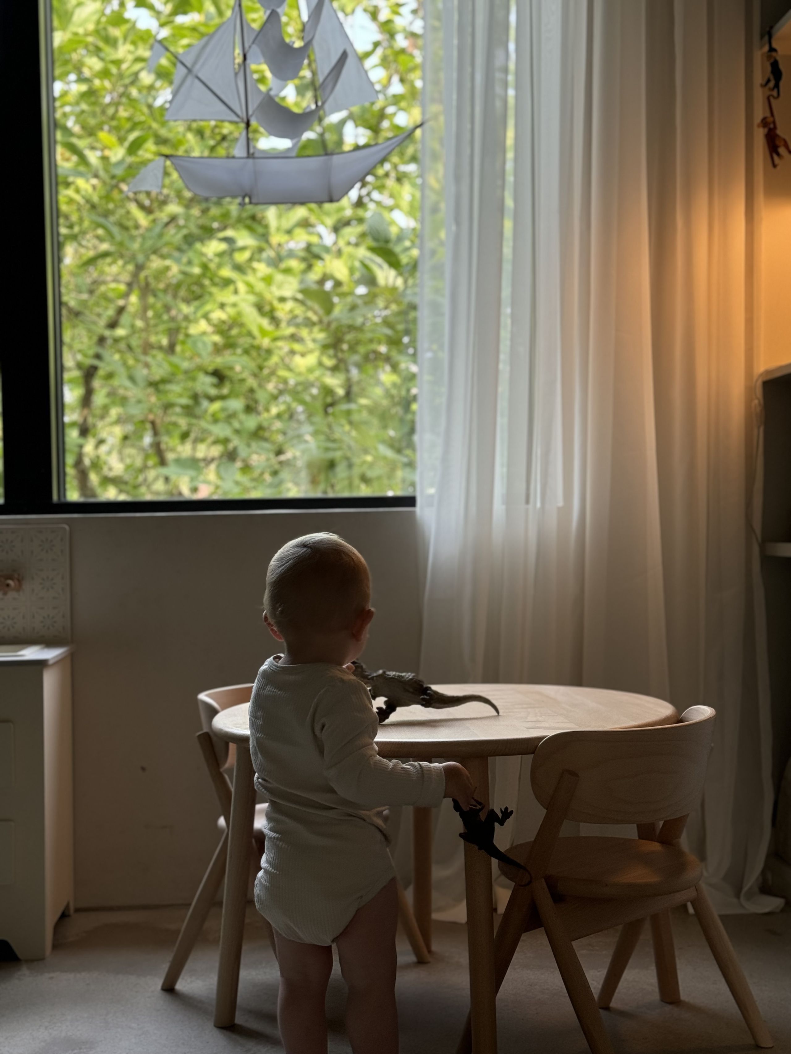 Curve Lab - Børnebord - Rundt børnebord - Beech