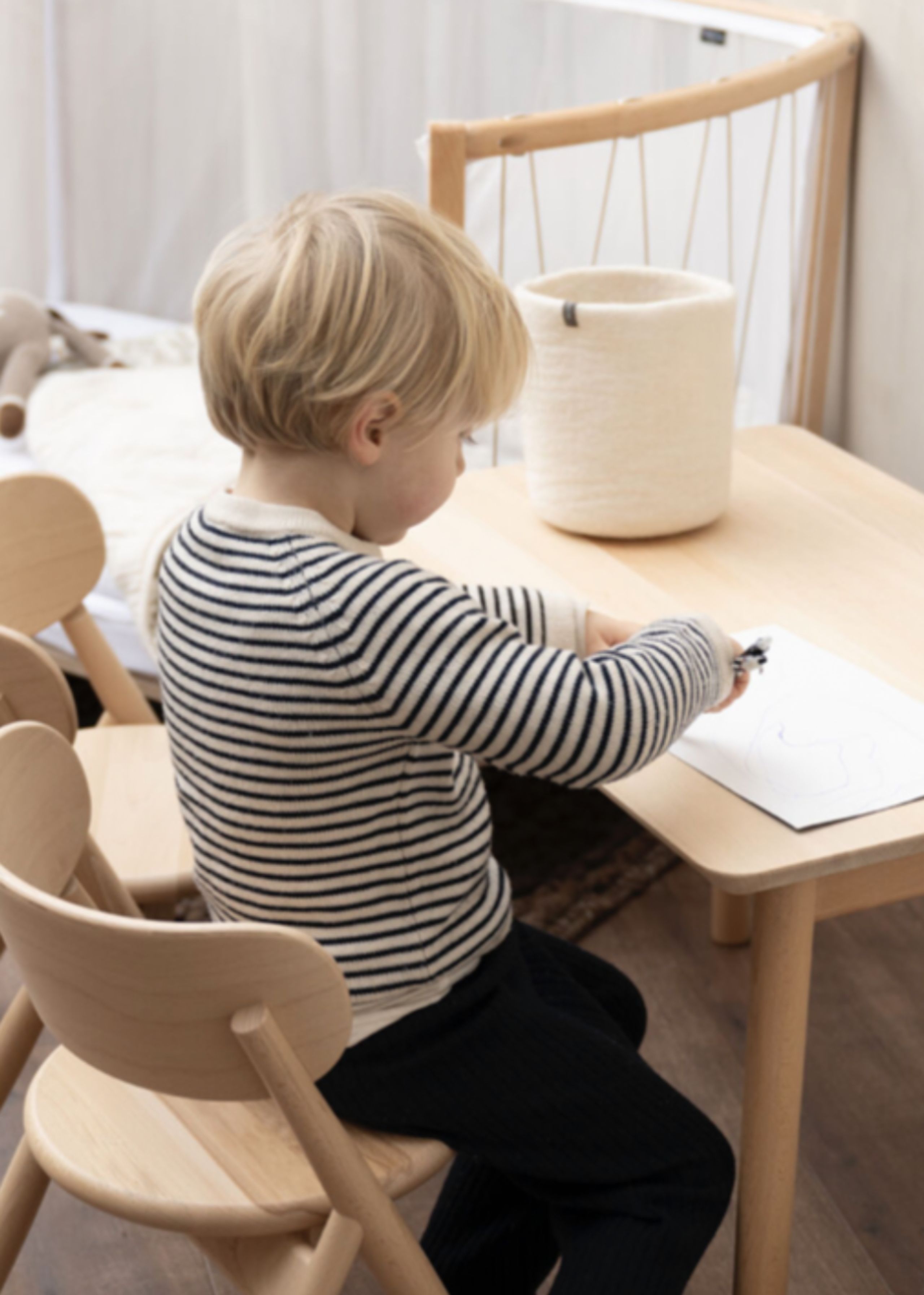 Curve Lab - Children's table - Desk - Beech / Bøg