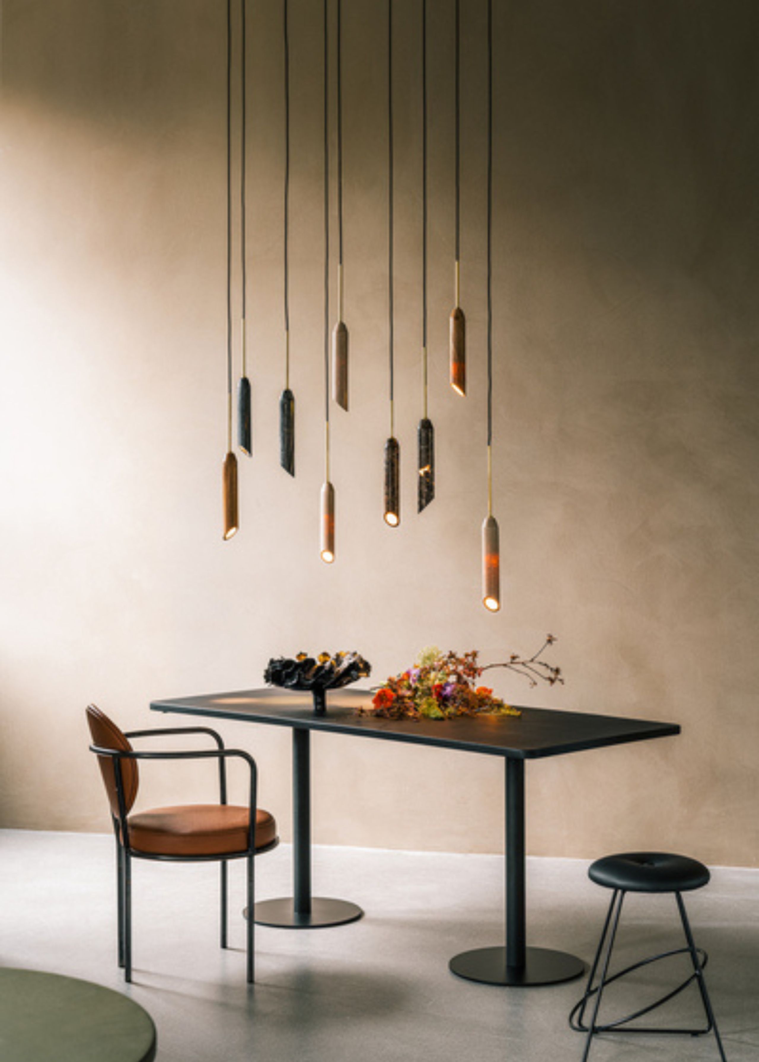 Design By Us - Pendolo - Marble Art Lamp - Carrara/White