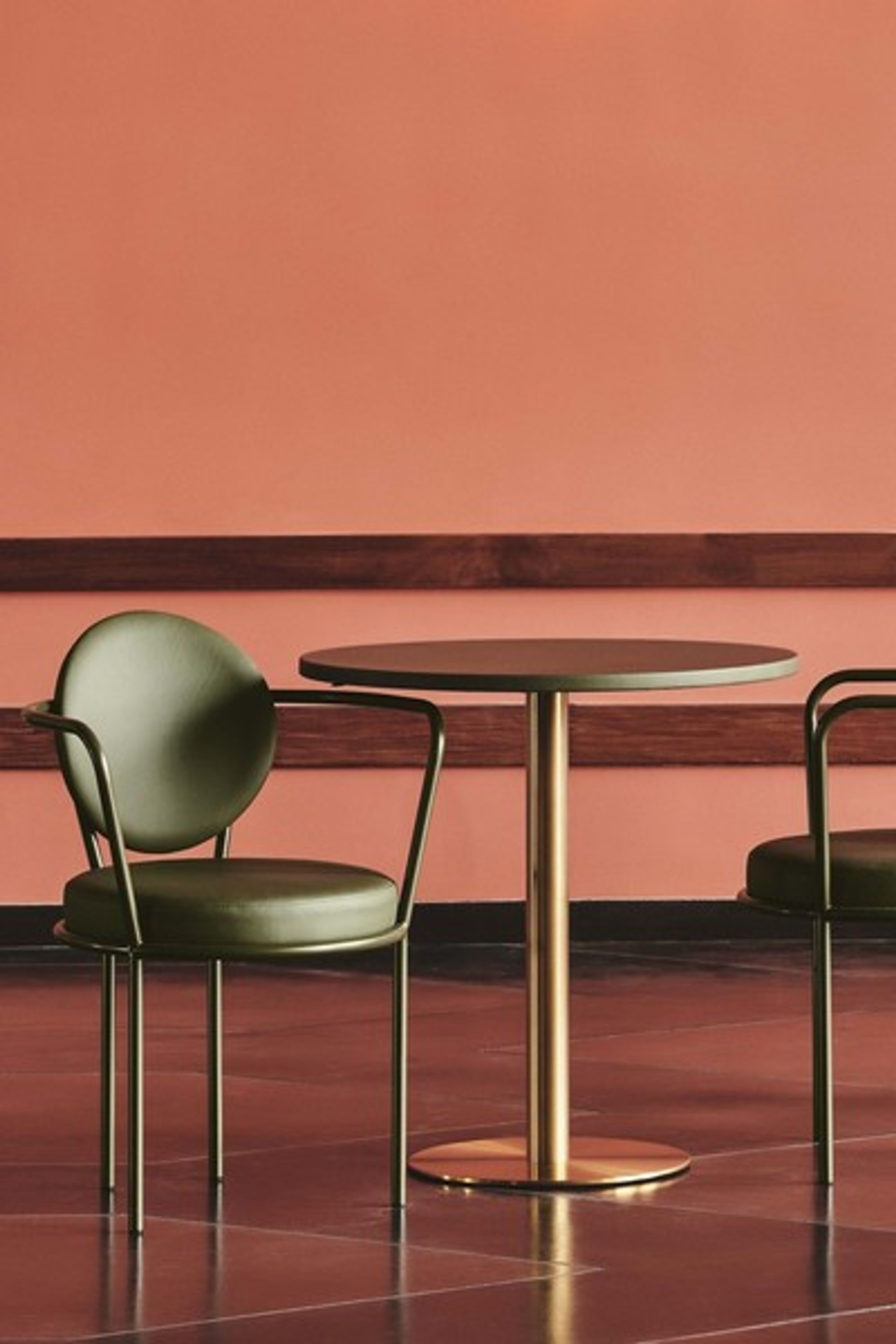 Design By Us - Eetkamerstoel - Casablanca Chair - Colored Frame - Leather Sørensen Ultra - Moss