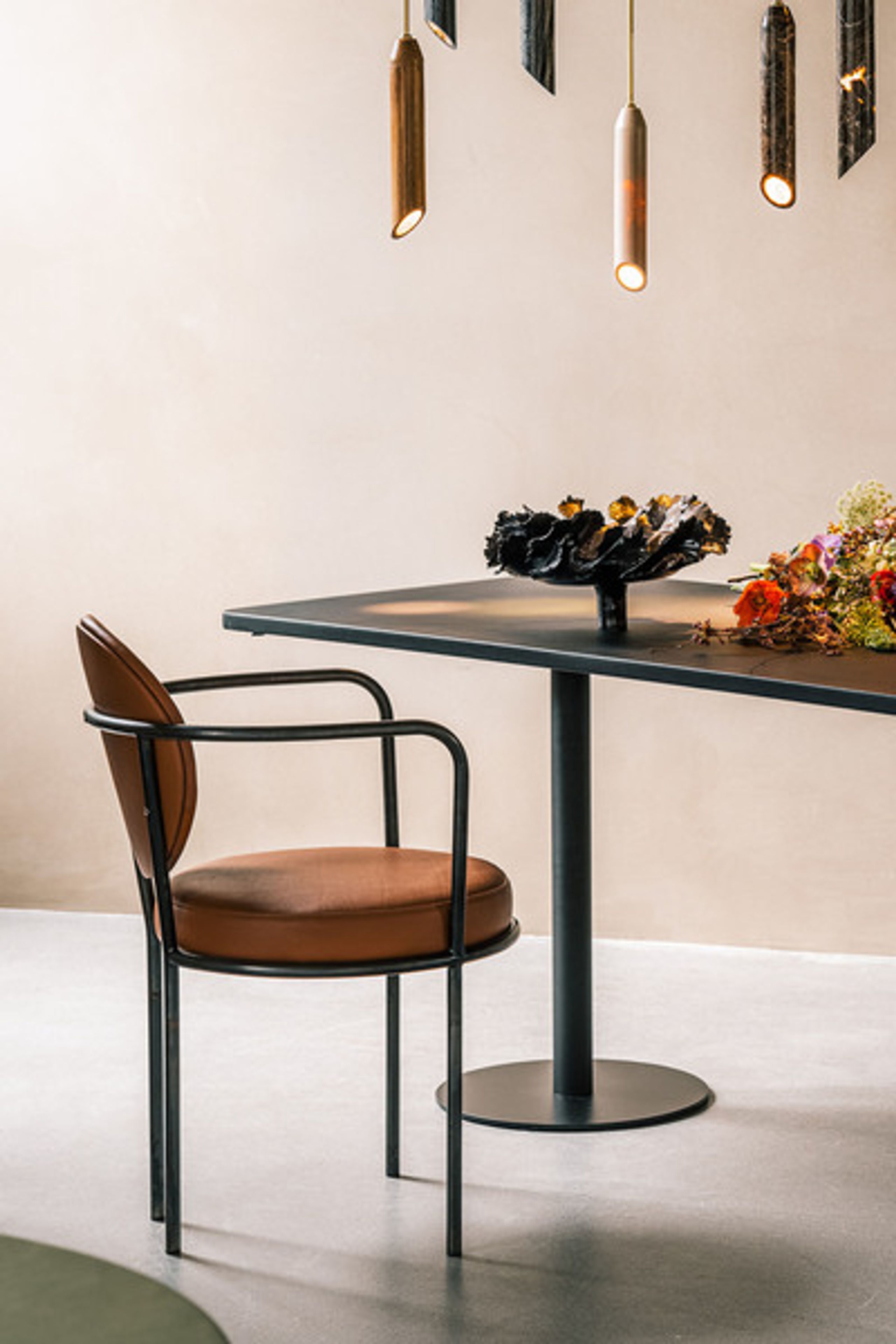 Design By Us - Jídelní židle - Casablanca Chair – Raw Frame - Leather Bent Hansen Zenso 2 - Brown