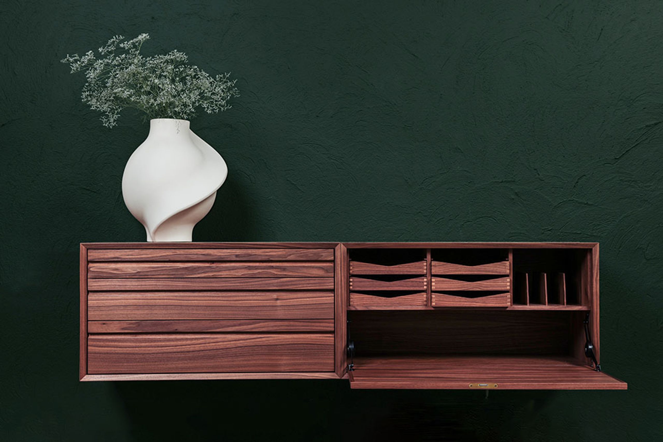 dk3 - Reolsystem - System Cado - Cabinet w/ 2 Sliding Doors In Wood / Oak - Oil