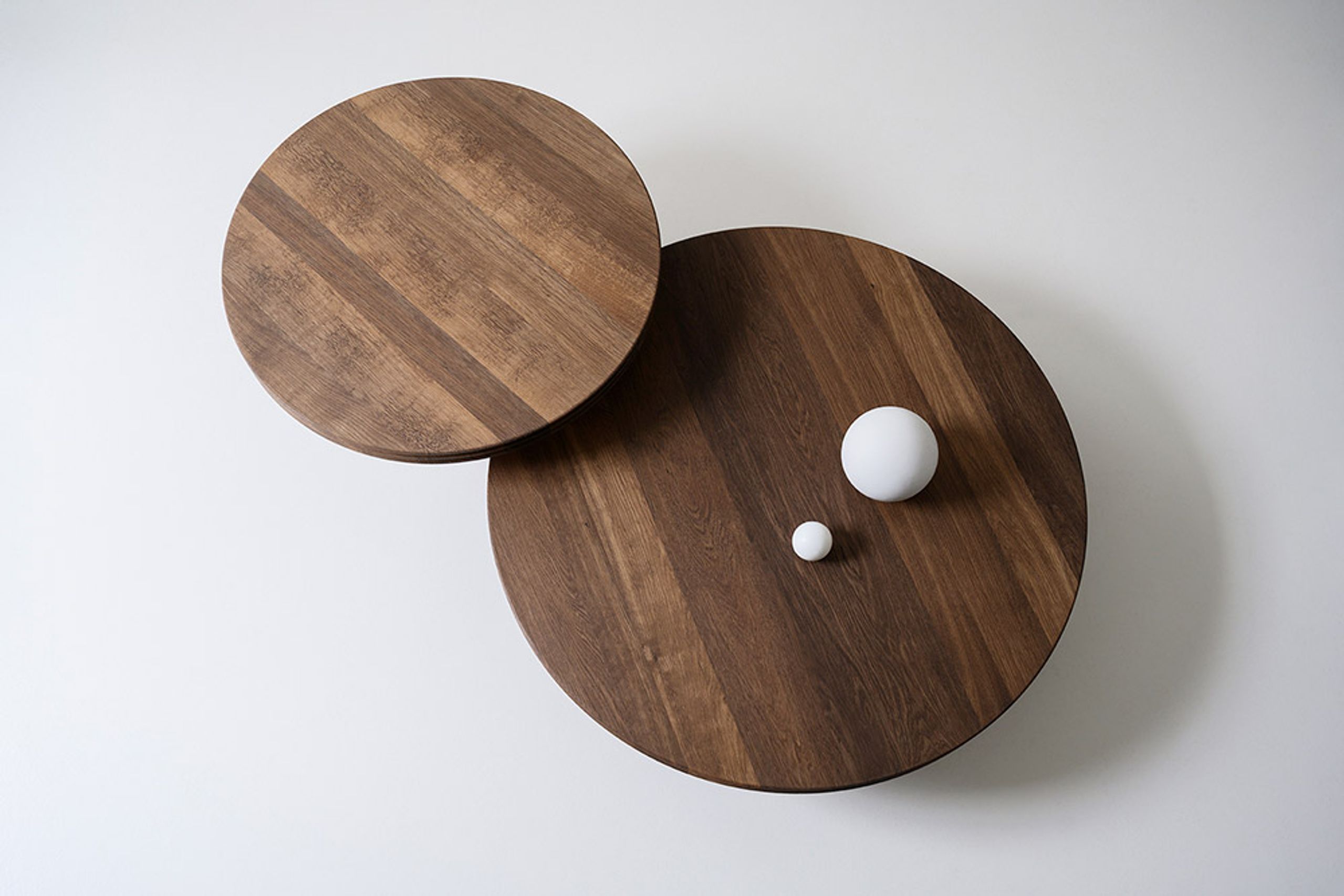 dk3 - Sofabord - Groove Coffee Table - Smoked Oak