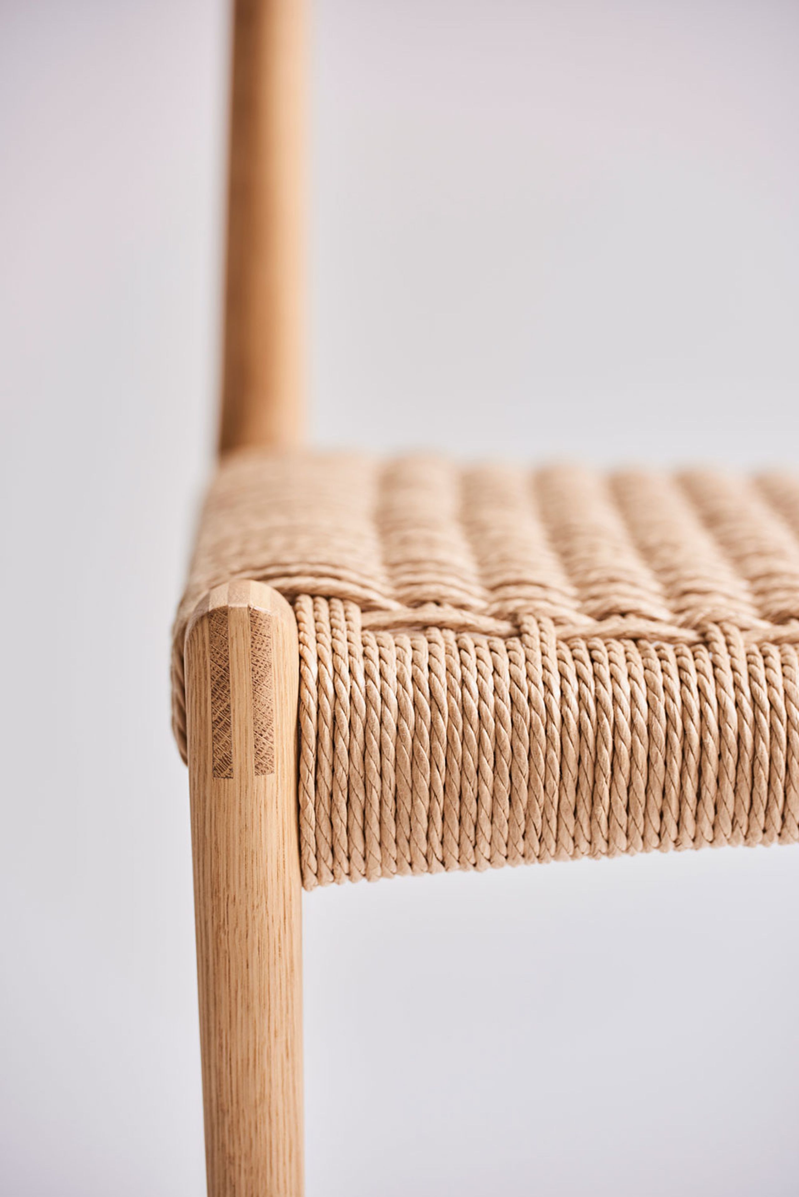 dk3 - Stol - PIA CHAIR - Eg - Hvid olie