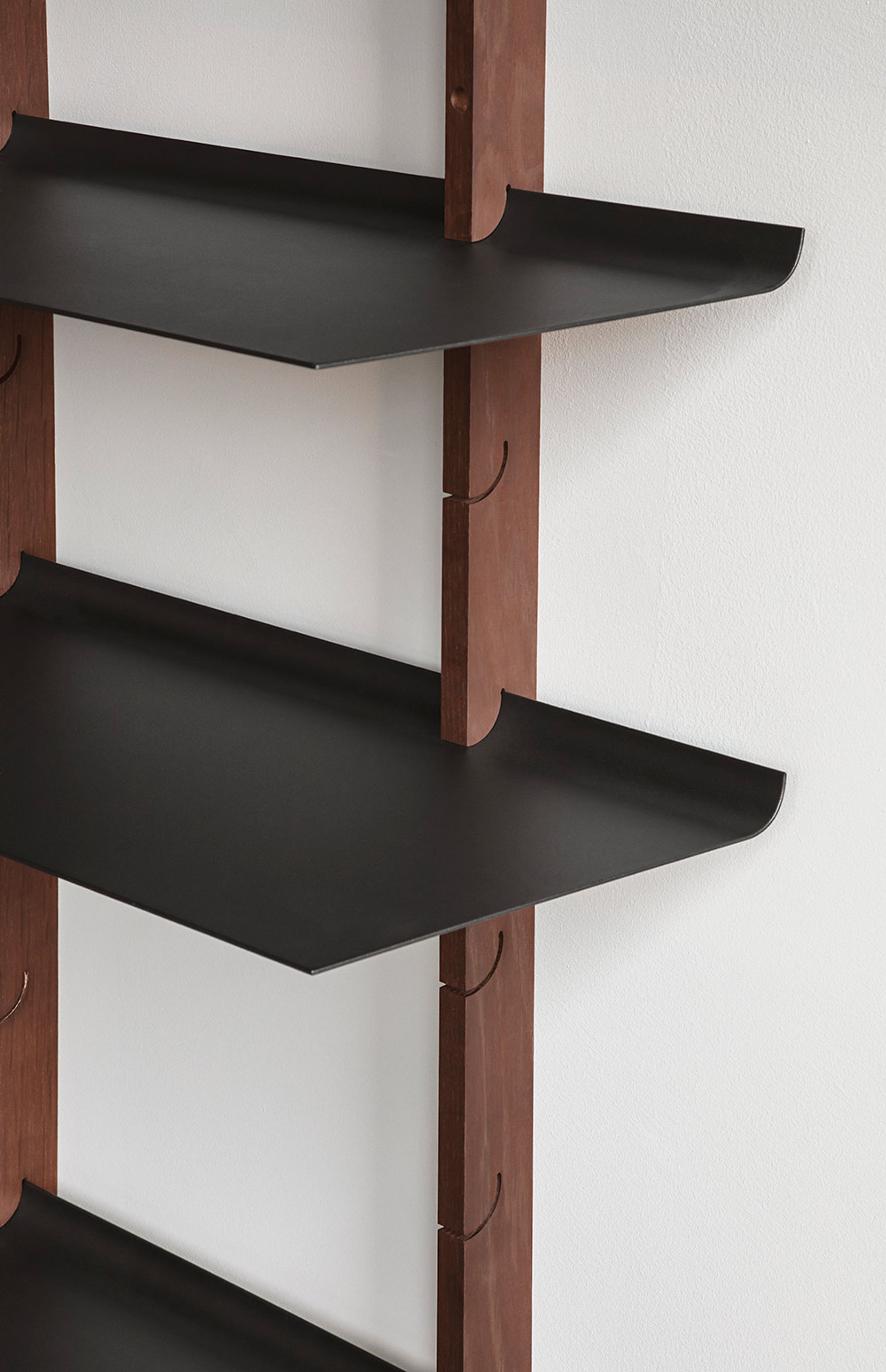Eva Solo - Wyświetlacz - Smile shelving system - Short Stringer / Nature Oak