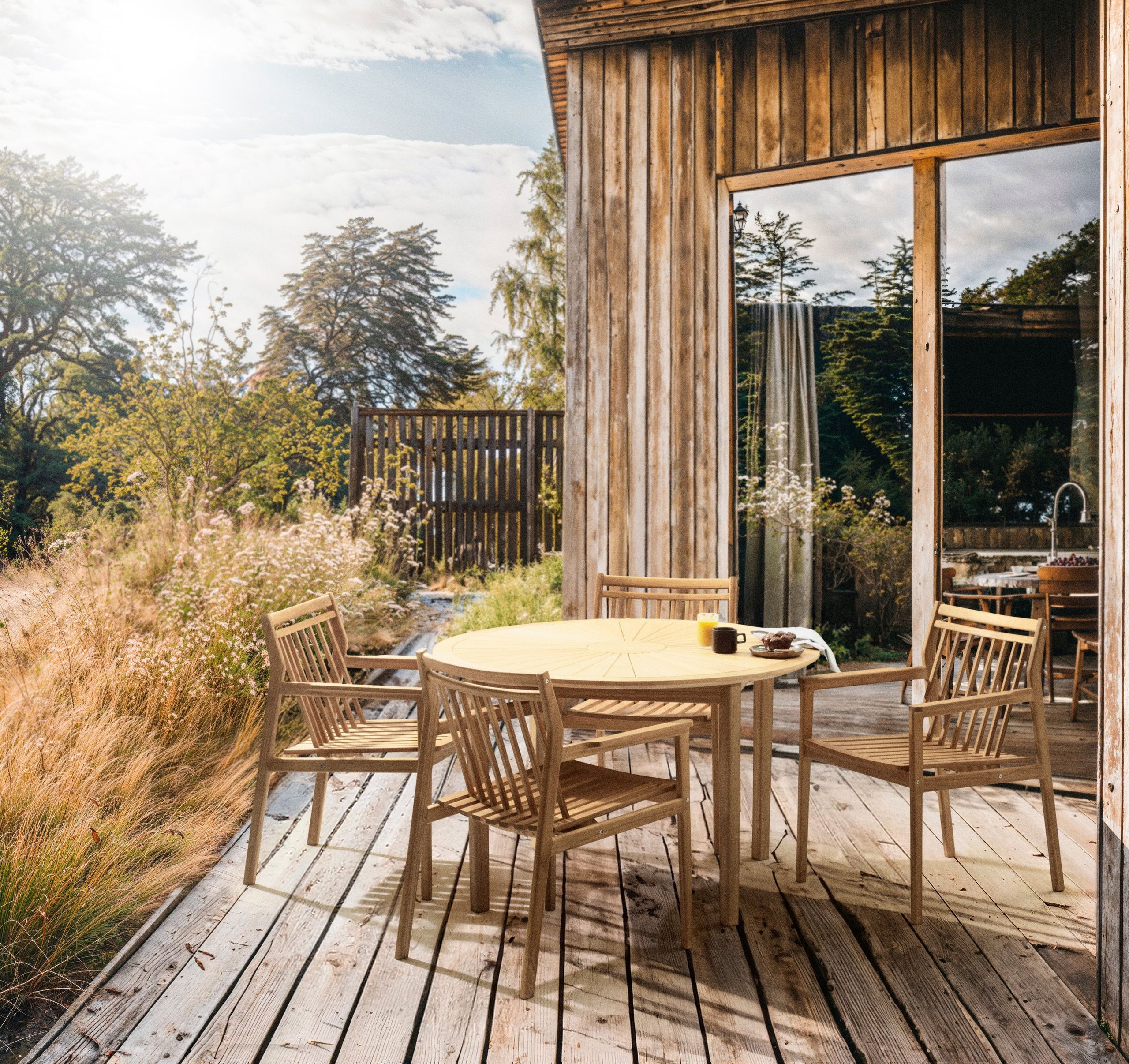 FDB Møbler / Furniture - Tavolo da giardino - M27 - Sammen - Rundt Havebord - Solid Teak Natural Oiled