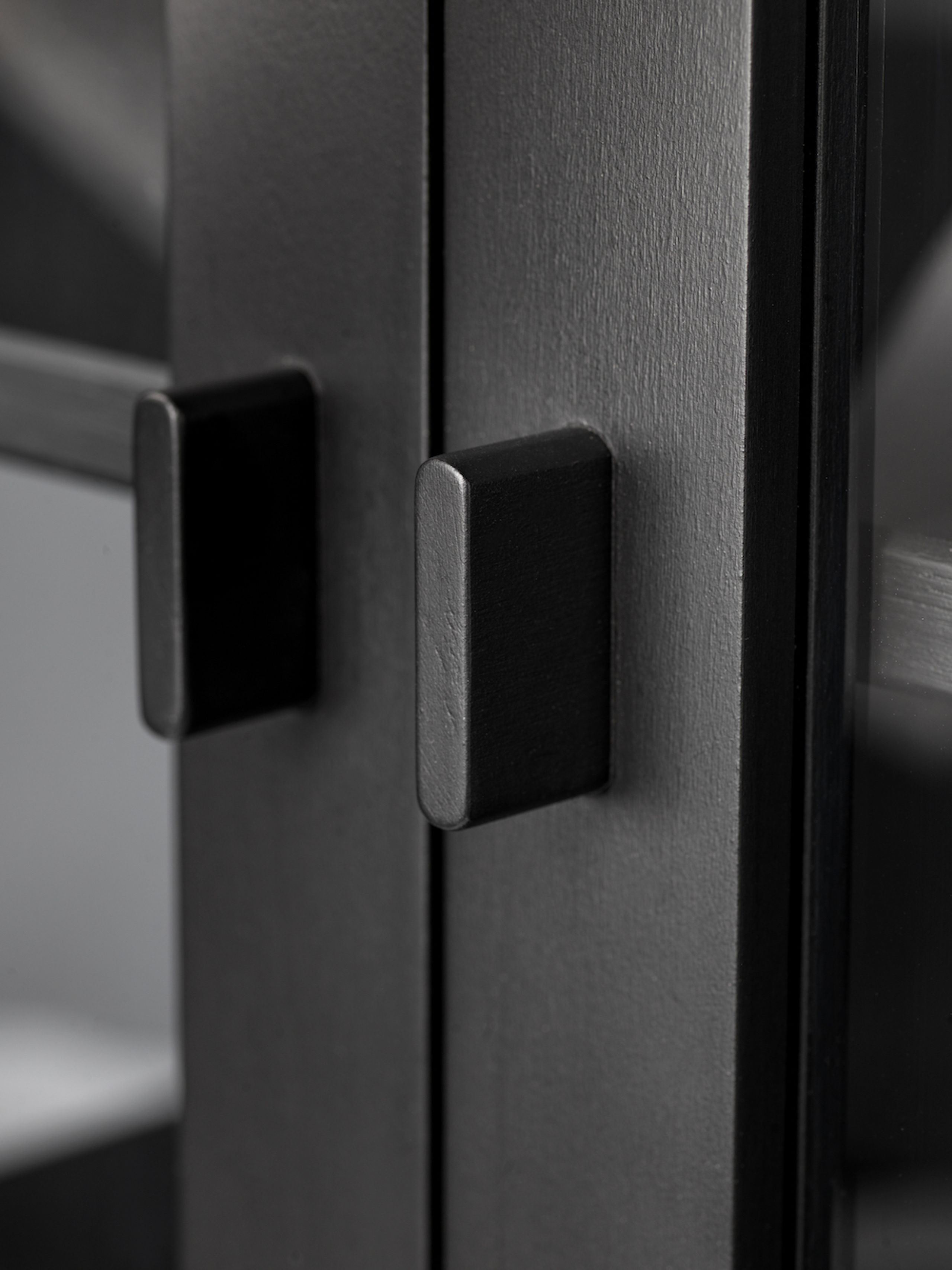 FDB Møbler / Furniture - Vitrine d'exposition - A90 Boderne - Glas Cabinet - Sort Bøg - Lav