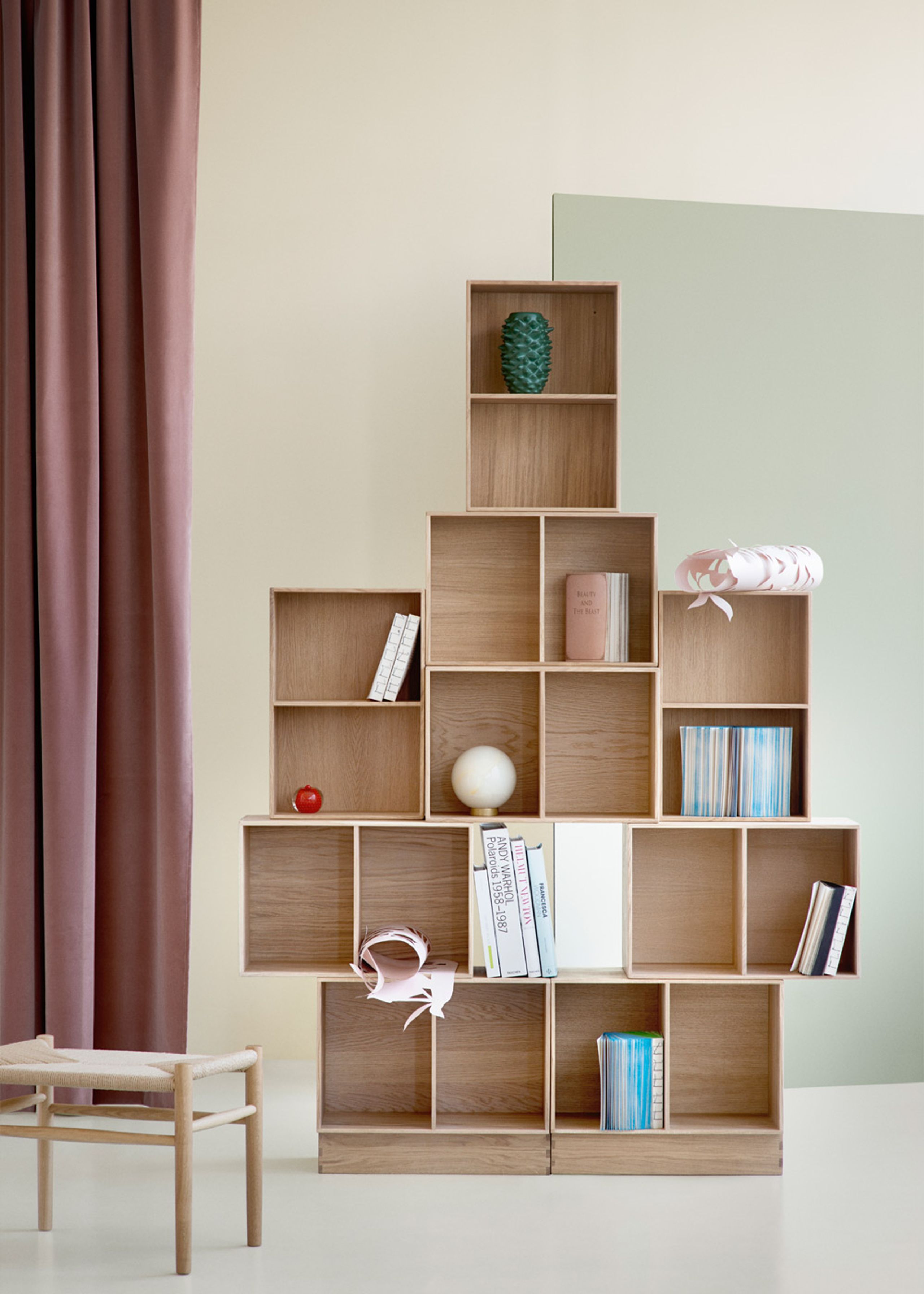 FDB Møbler / Furniture - Hocker - J83 von Jørgen Bækmark - Lacquered Oak/Nature Wicker