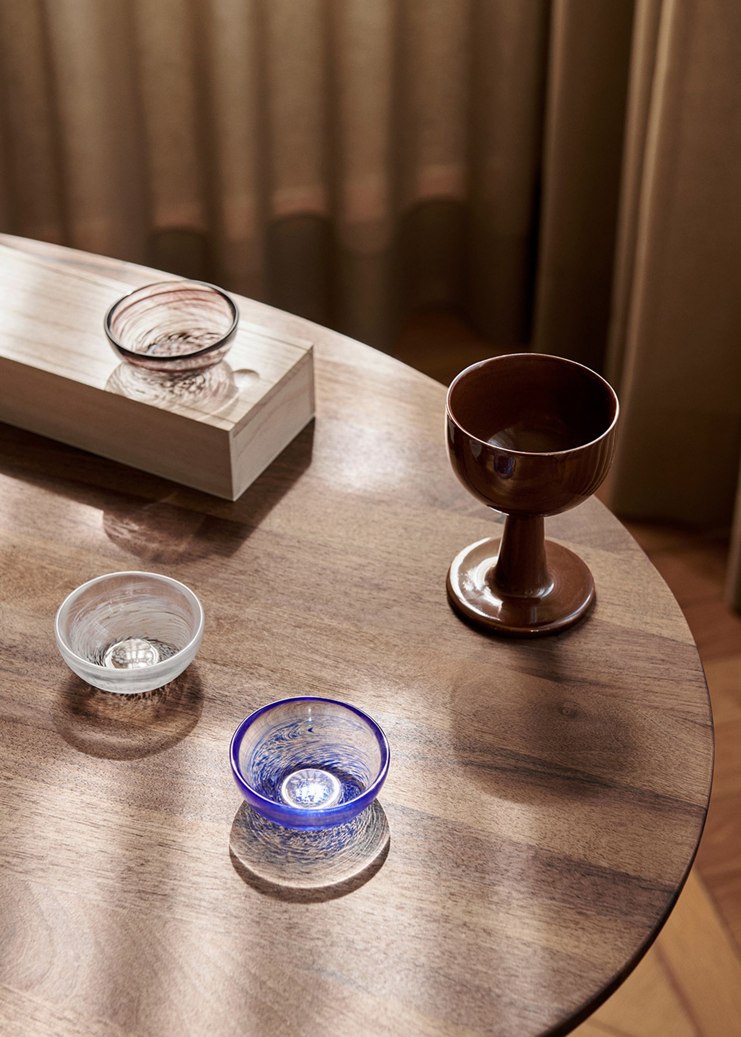 Ferm Living - Egg cup - Tinta Bowls - White/Deep Brown/Blue