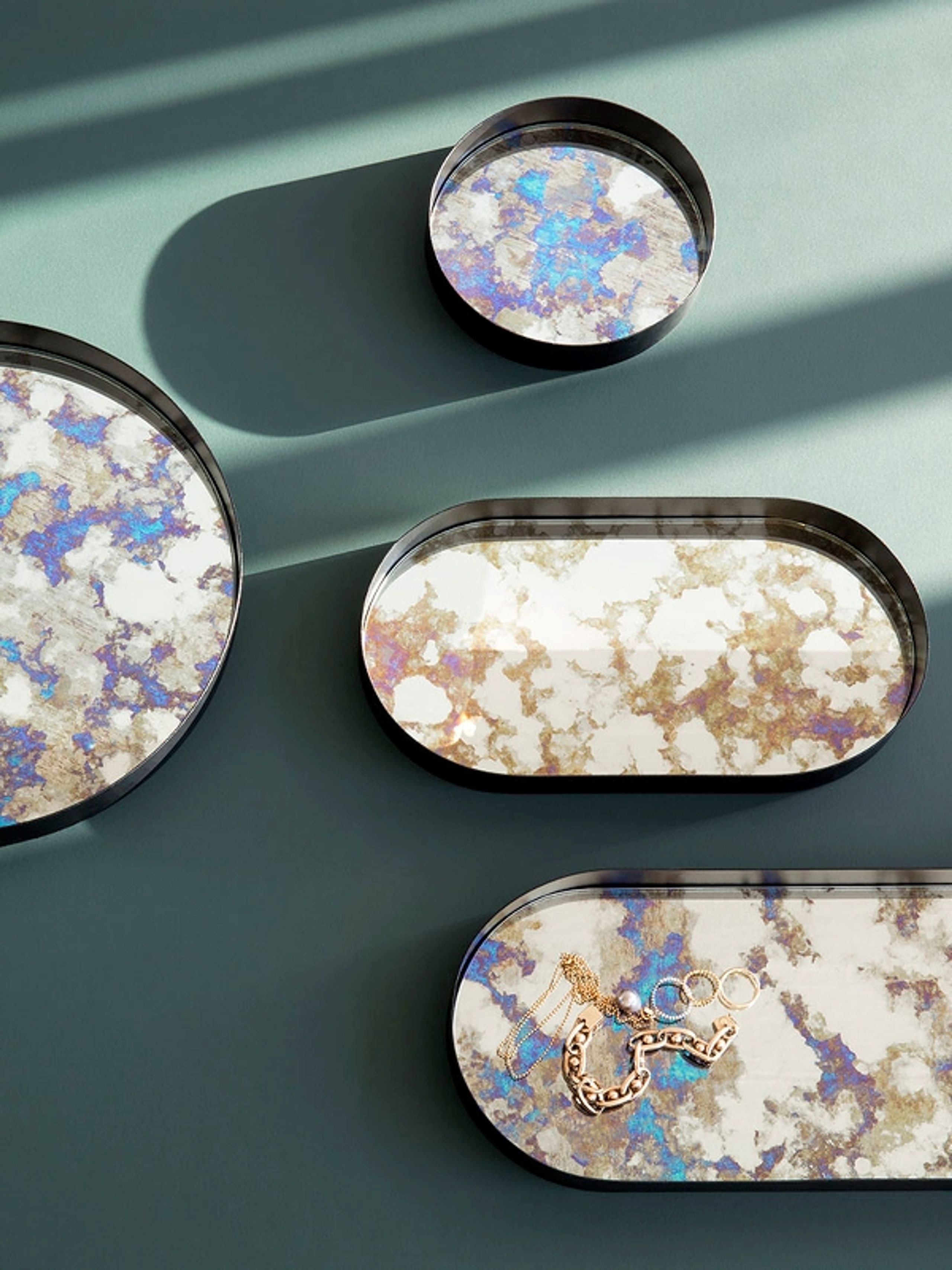 Ferm Living - Tray - Coupled Tray - Round Small - Blue