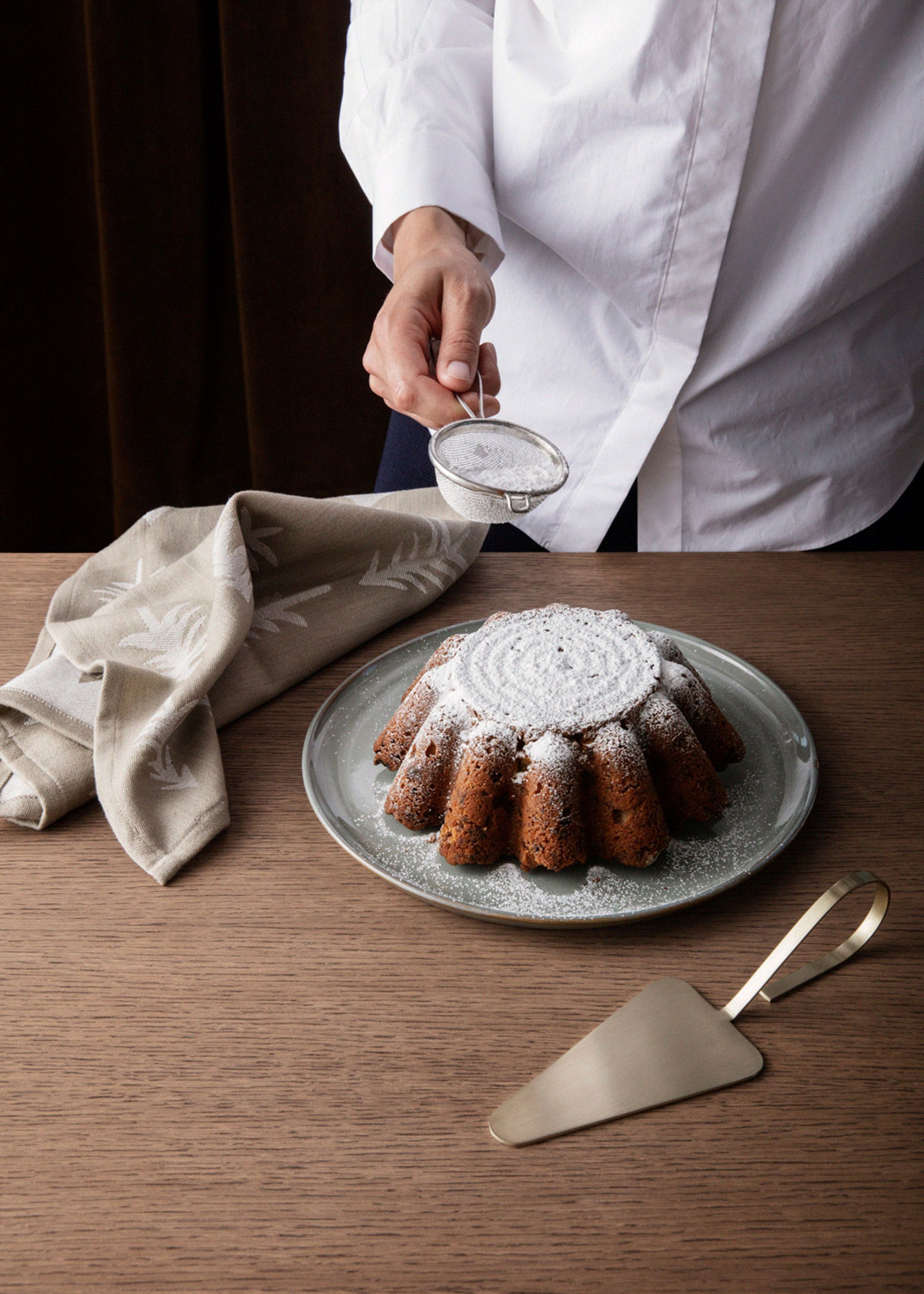 Ferm Living - Sztućce - Fein Cake Server - Brass