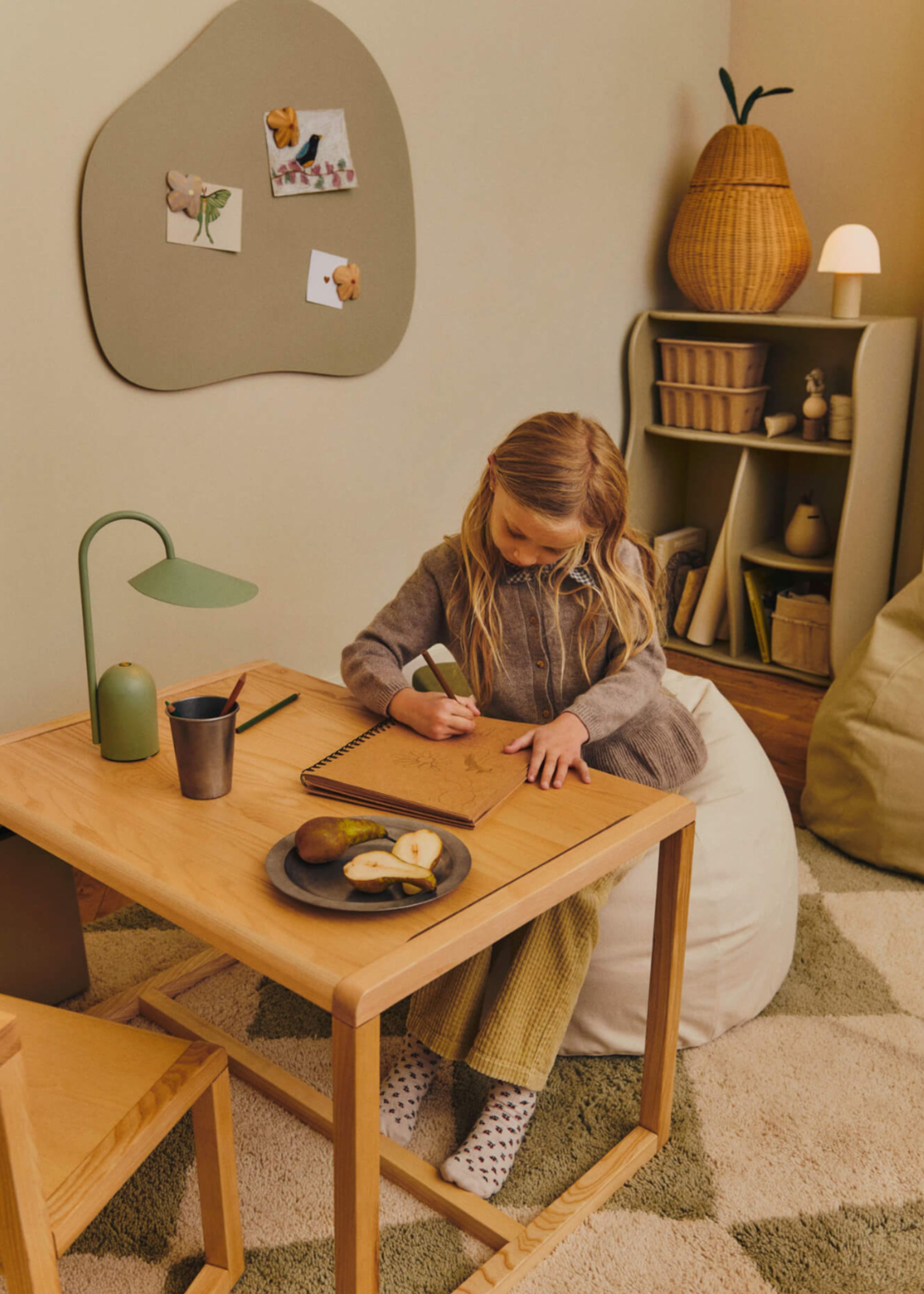 Ferm Living - Kinderpoef - Pear Bean Bag - Elm Green