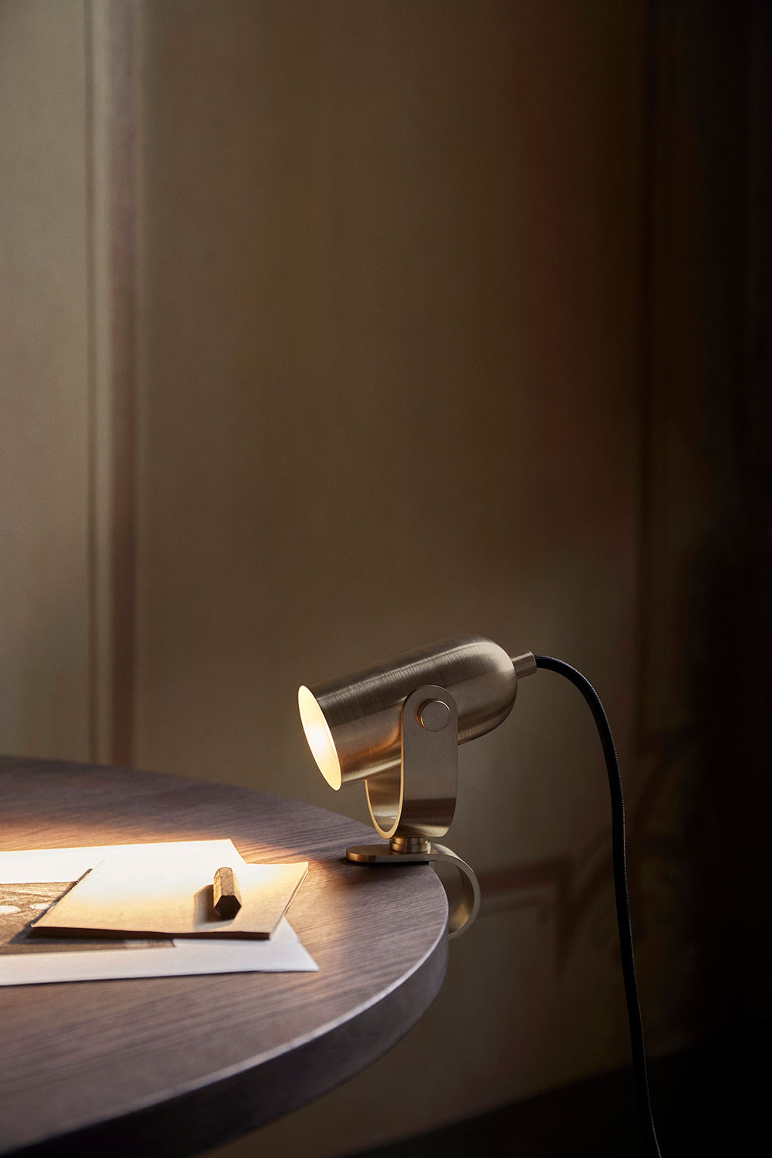 Ferm Living - Tischlampe - Ruuvi Lamp - Cashmere