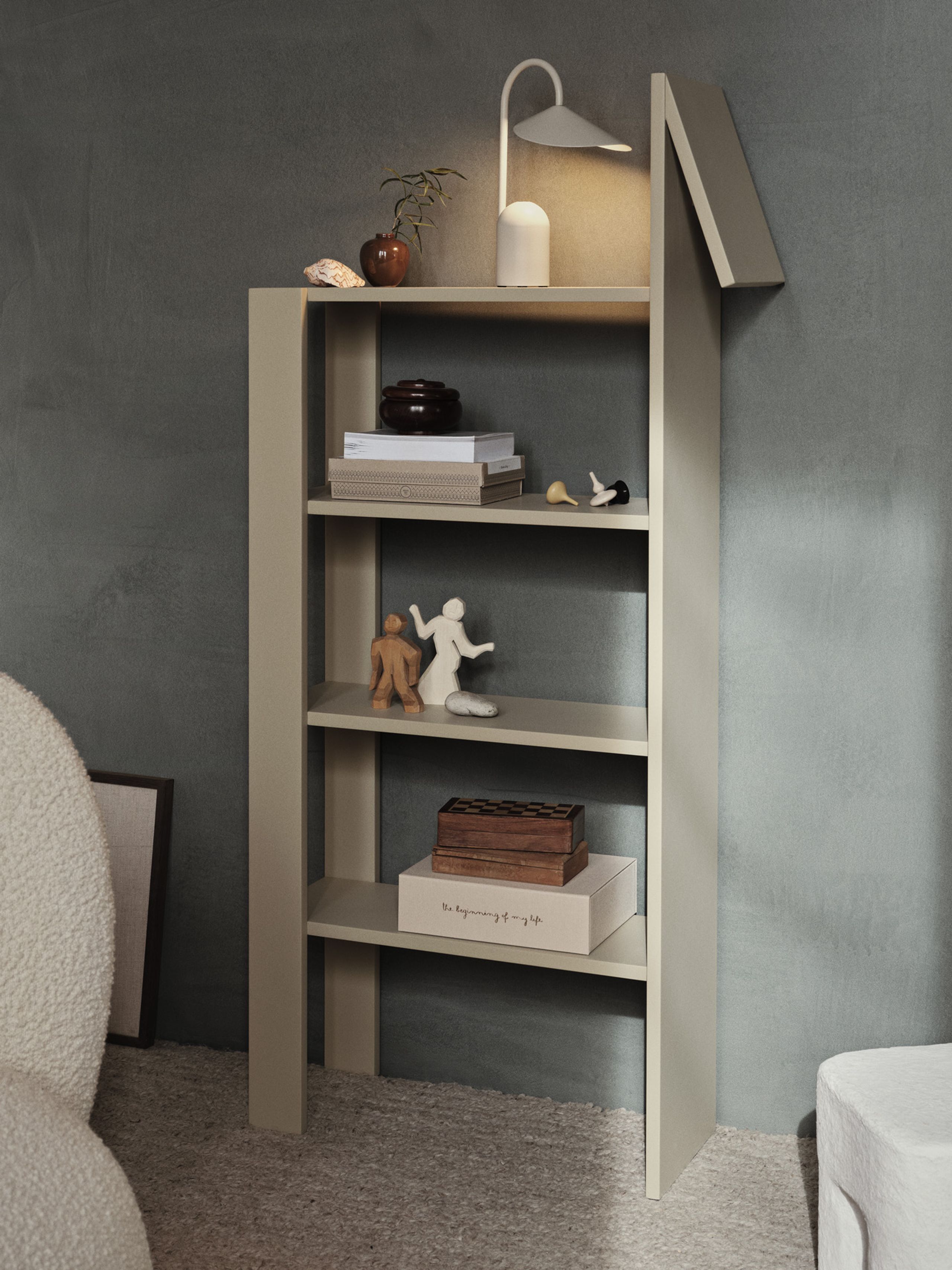 Ferm Living - - Giraffe Bookcase - - Cashmere