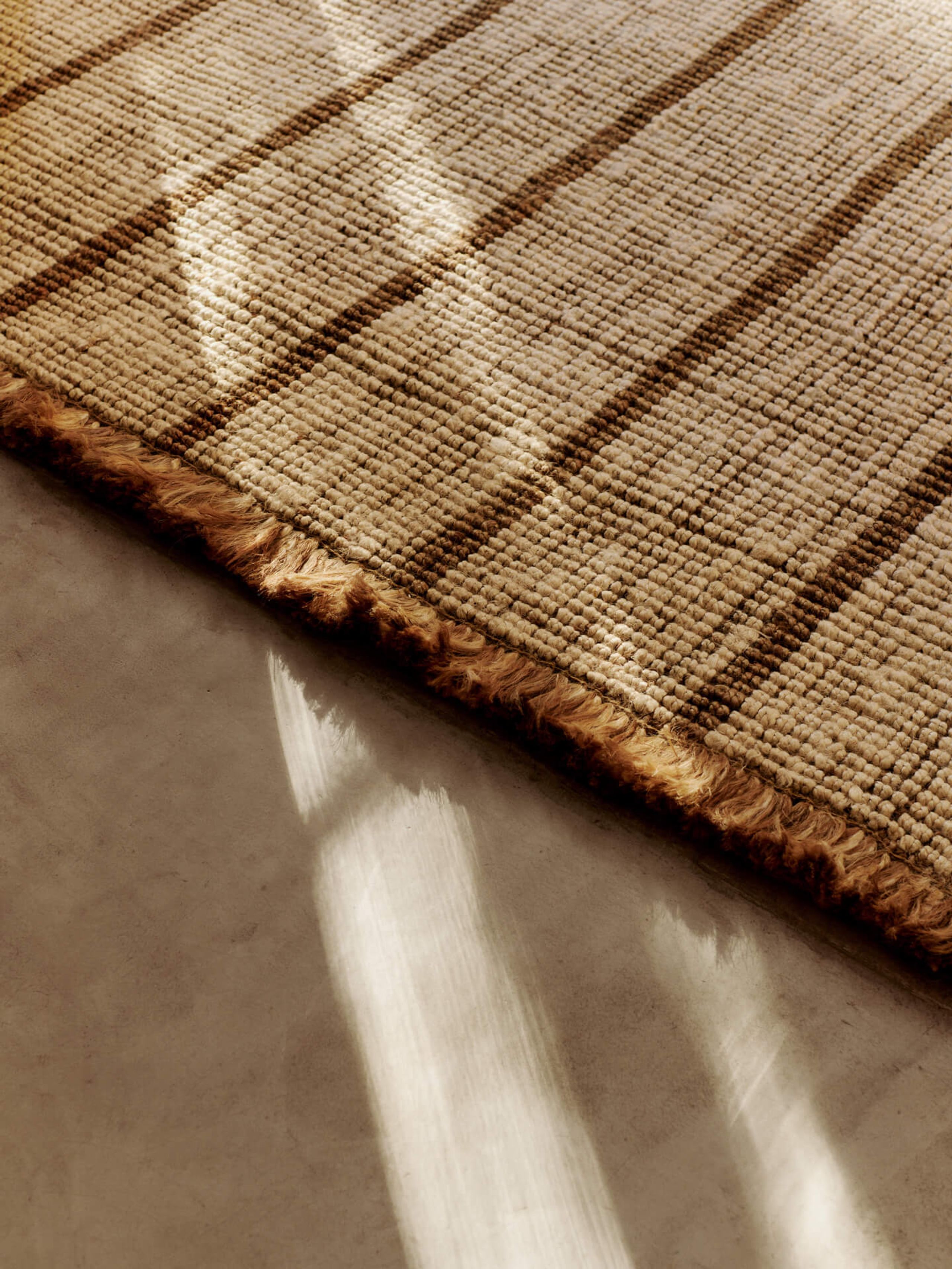 Ferm Living - Matto - Athens Stripes Rug - 140 x 200 - Natural/Off-white