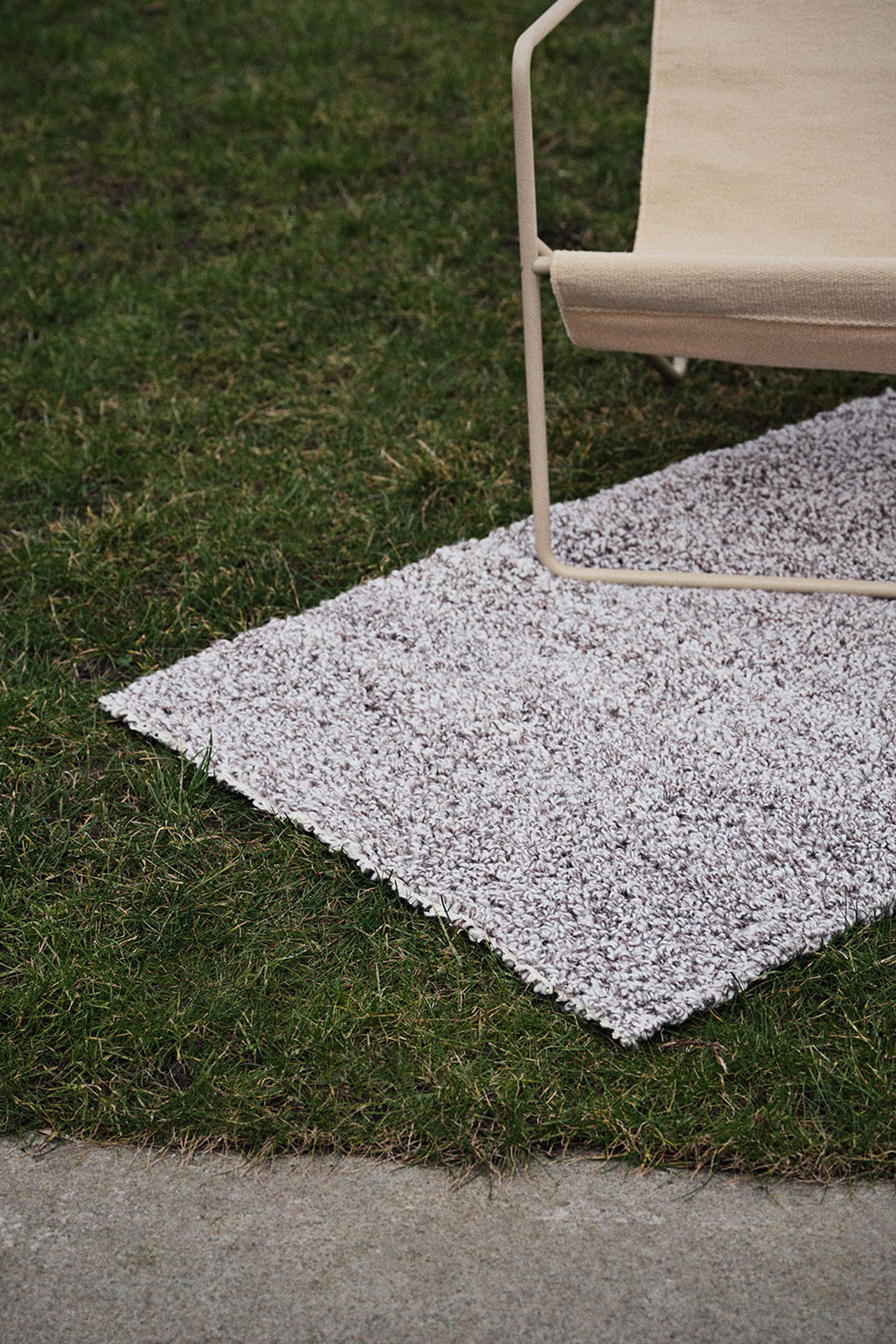Ferm Living - Rug - Slub Bouclé Rug - Charcoal
