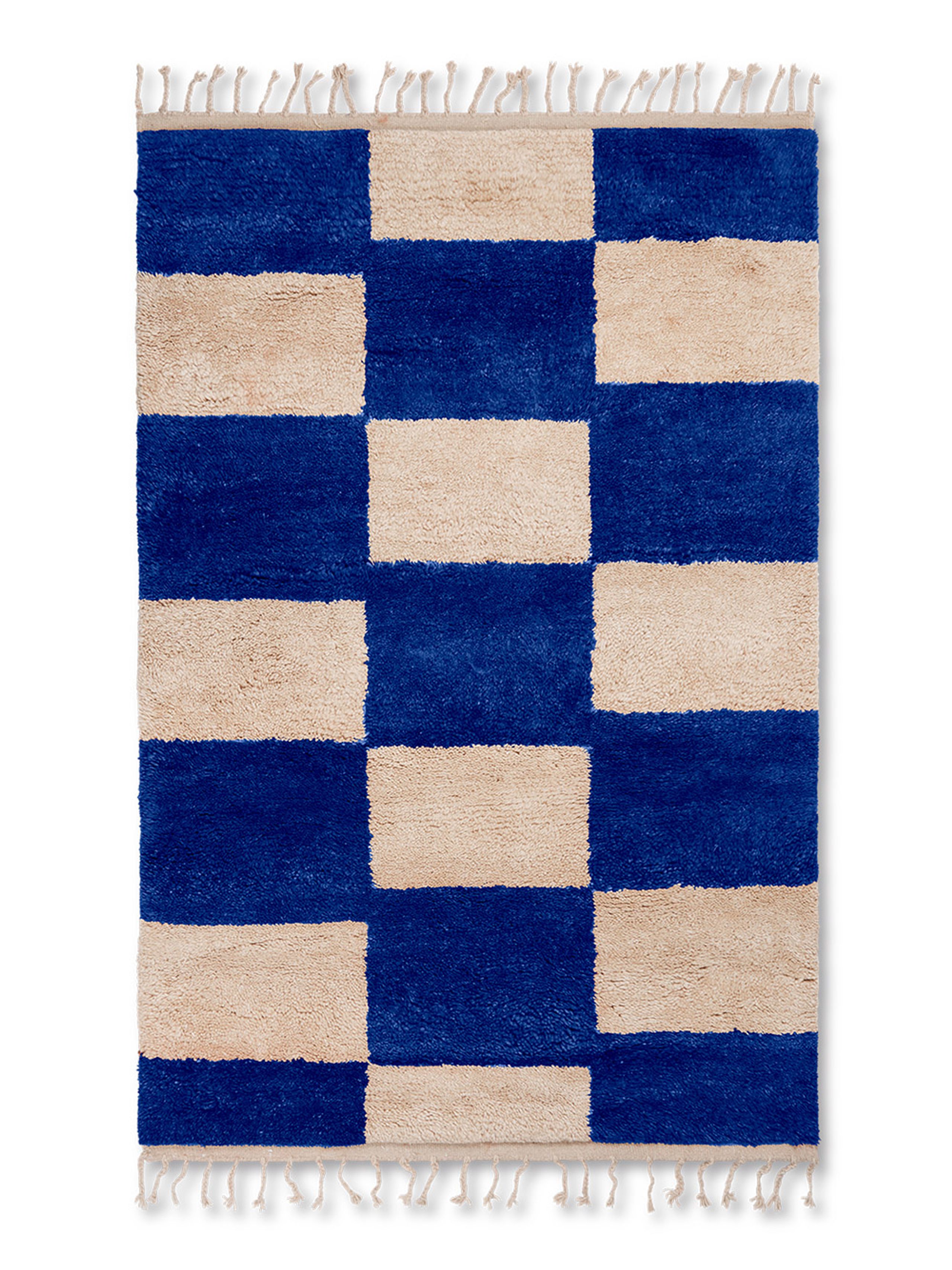 Ferm Living - Gulvtæppe - Mara Knotted Rug - Bright Blue/Off-whit Stor