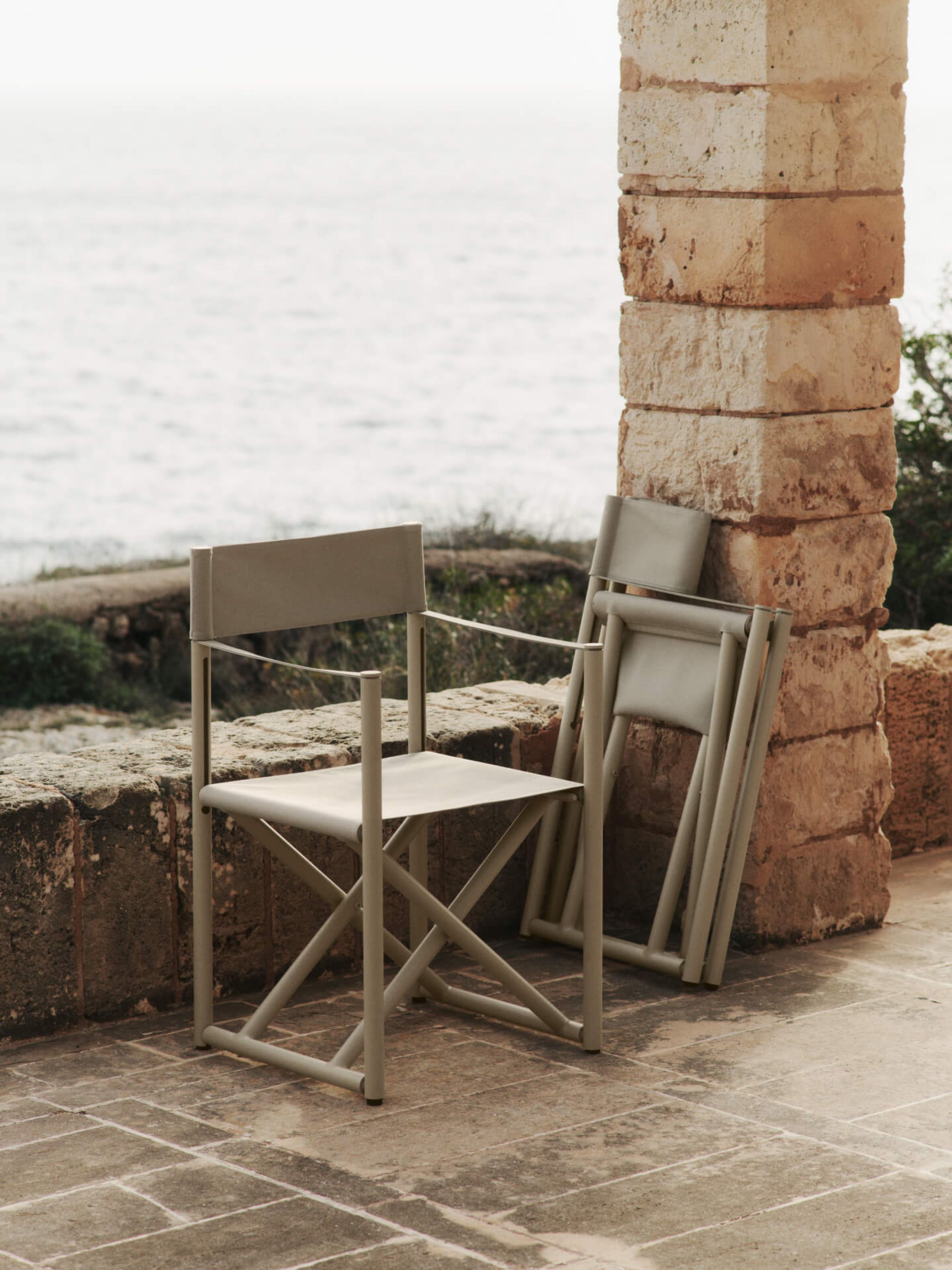 Ferm Living - Chaise de jardin - Voya Folding Chair - Cashmere
