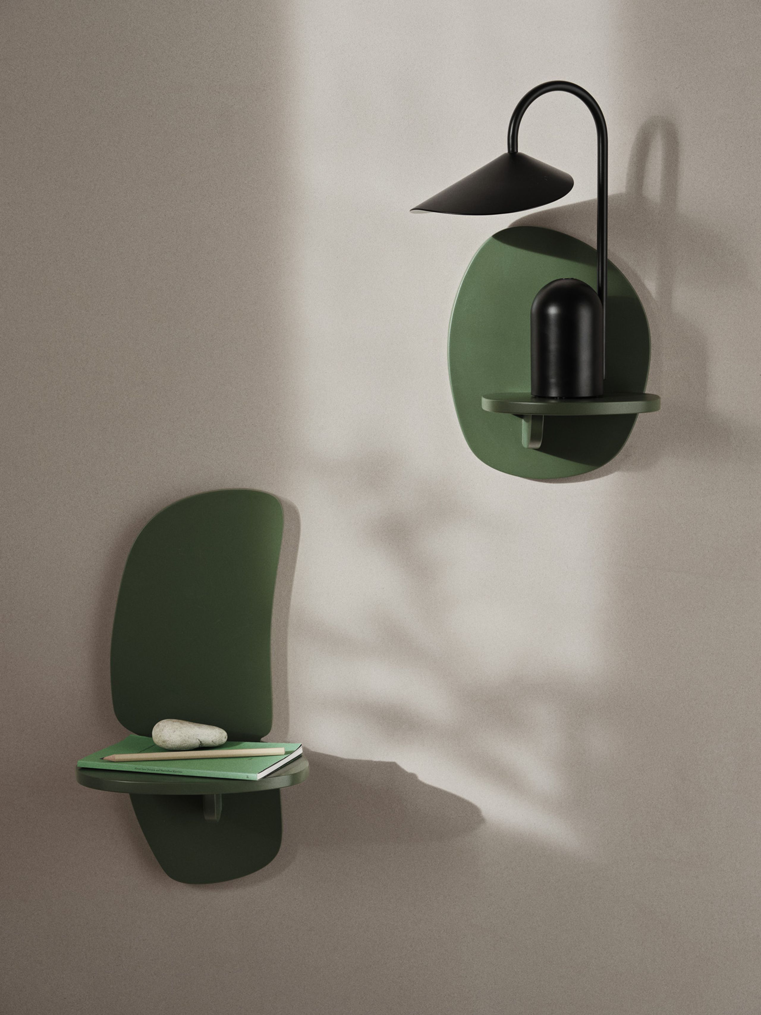 Ferm Living - Półka - Pilu Shelf - H25 - Verdant Green