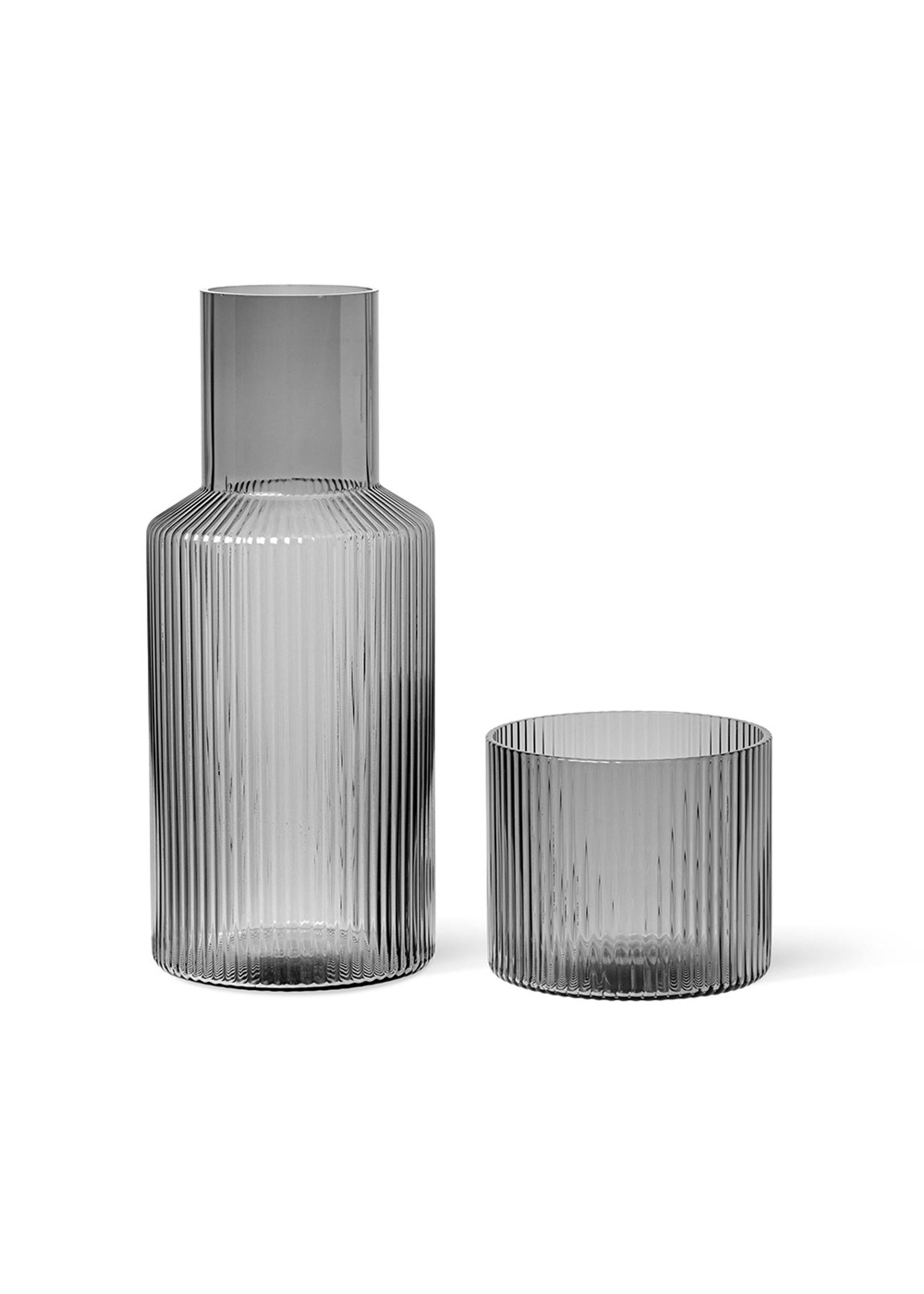 Ferm Living - Karahvi - Ripple Carafe Set - Smoked Grey