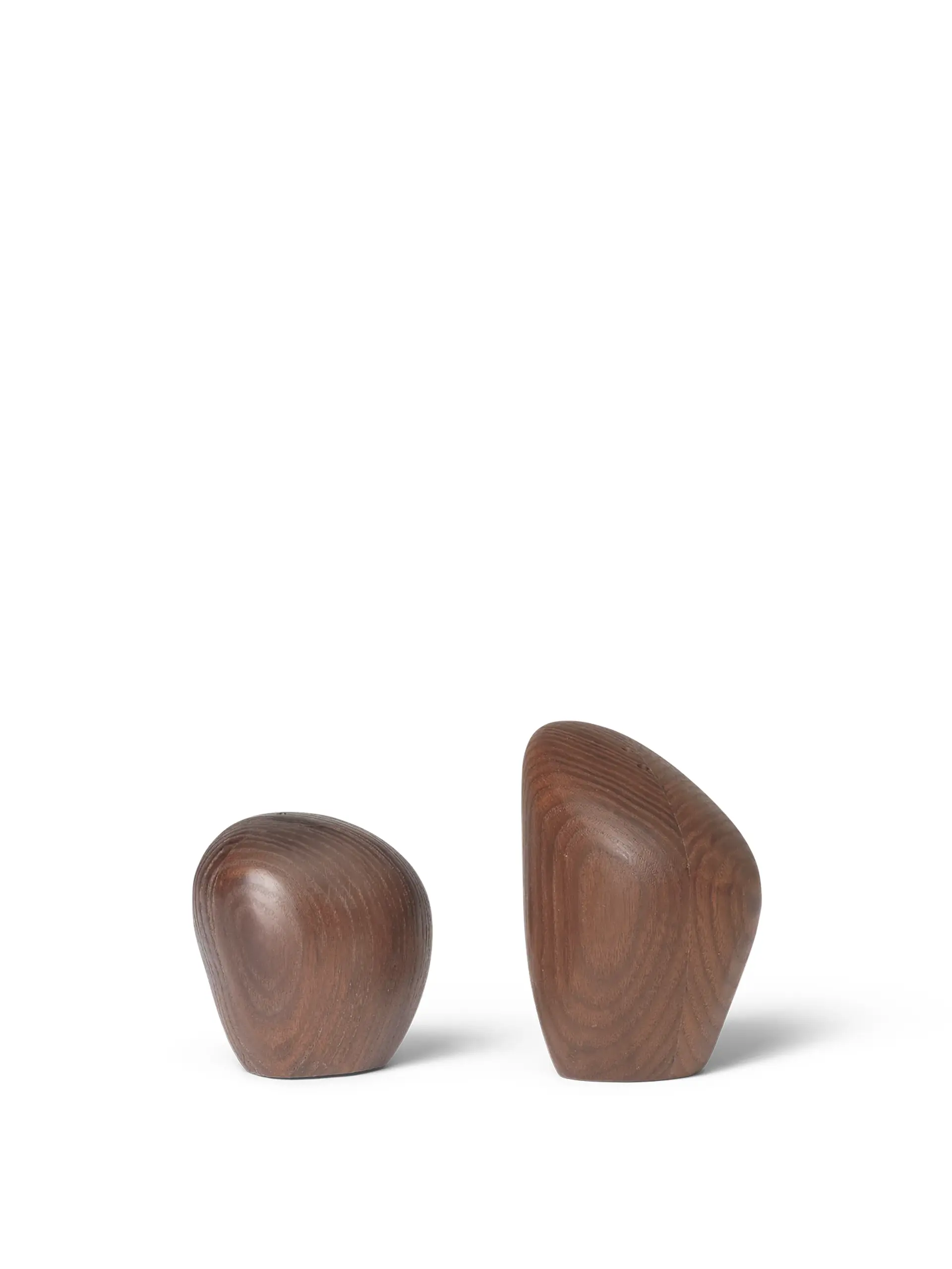 Ferm Living - Mill - Cairn Salt And Pepper Shakers - Dark brown