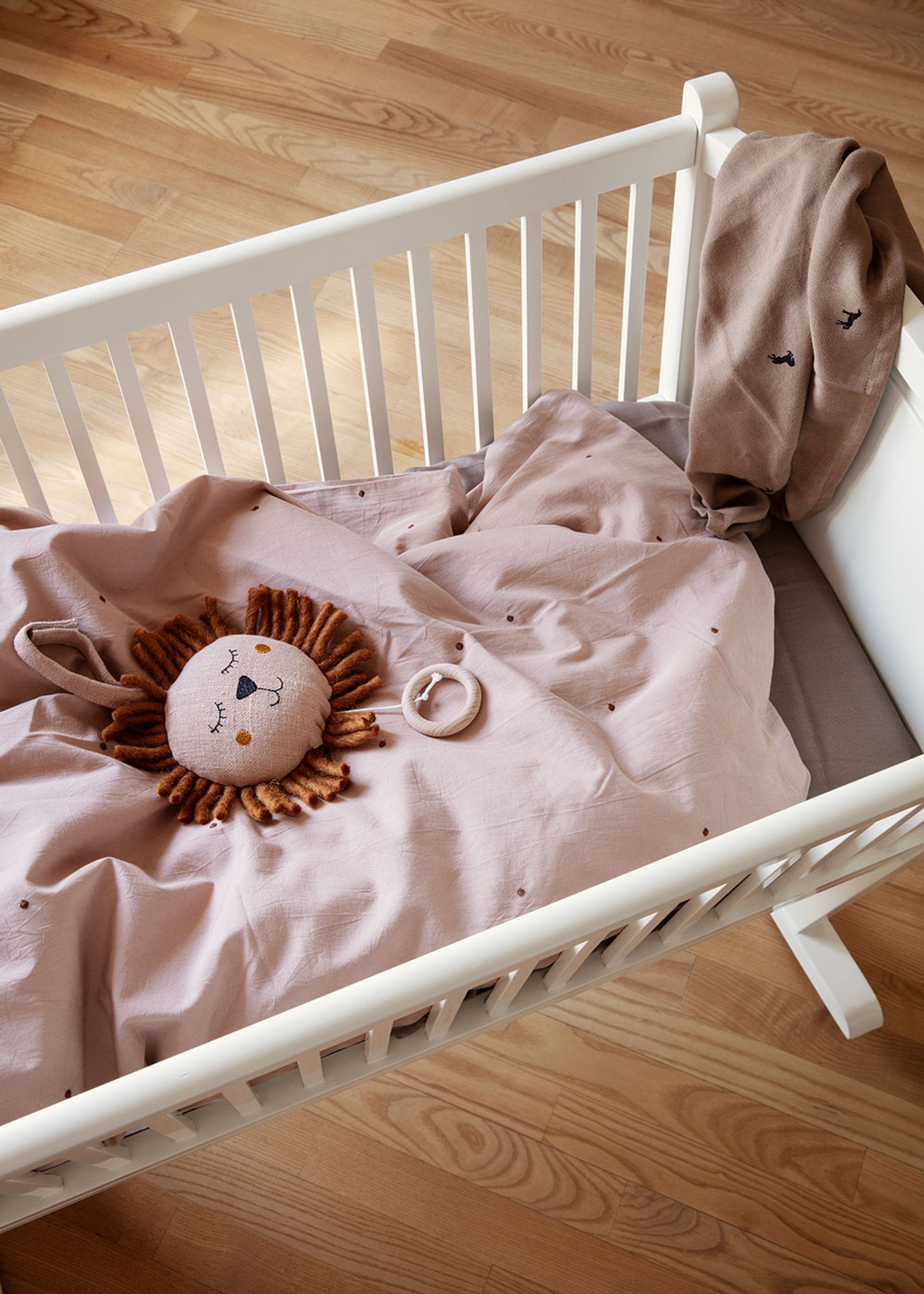 Ferm Living - Toys - Lion Music Mobile - Natural