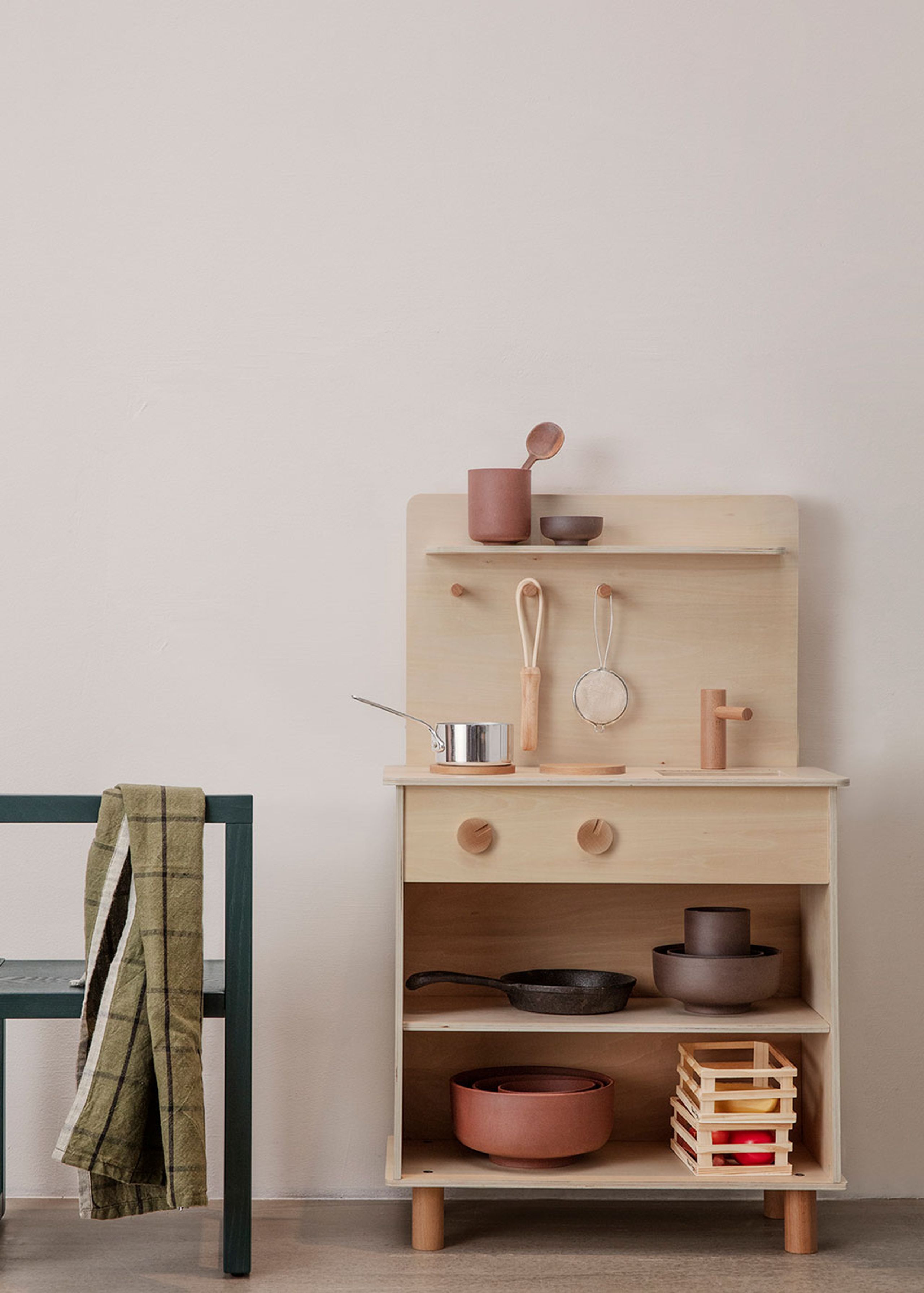 Ferm Living - Toys - Toro Play Kitchen - Beech