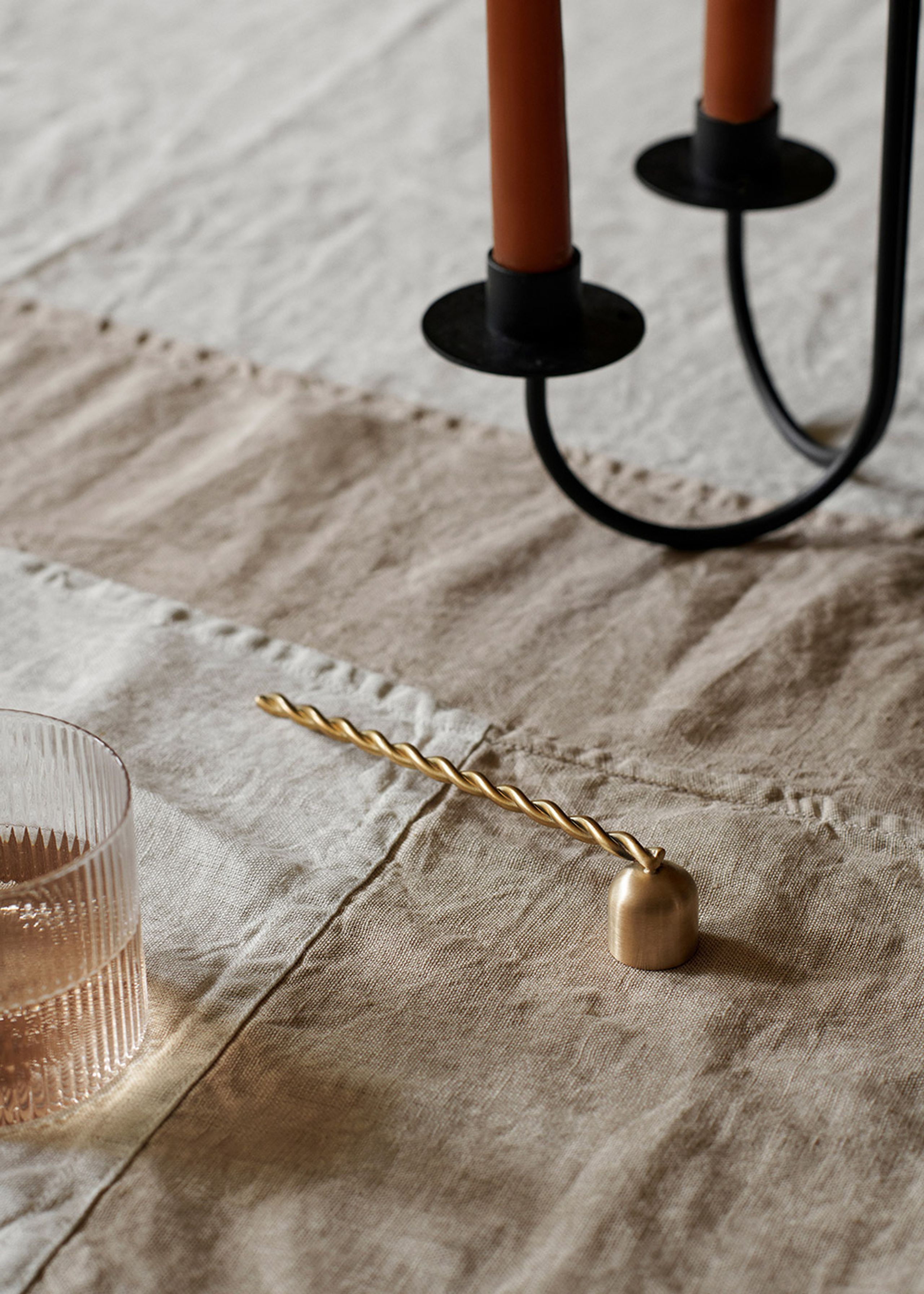 Ferm Living - Kerzenhalter - Twist Candle Snuffer - Brass