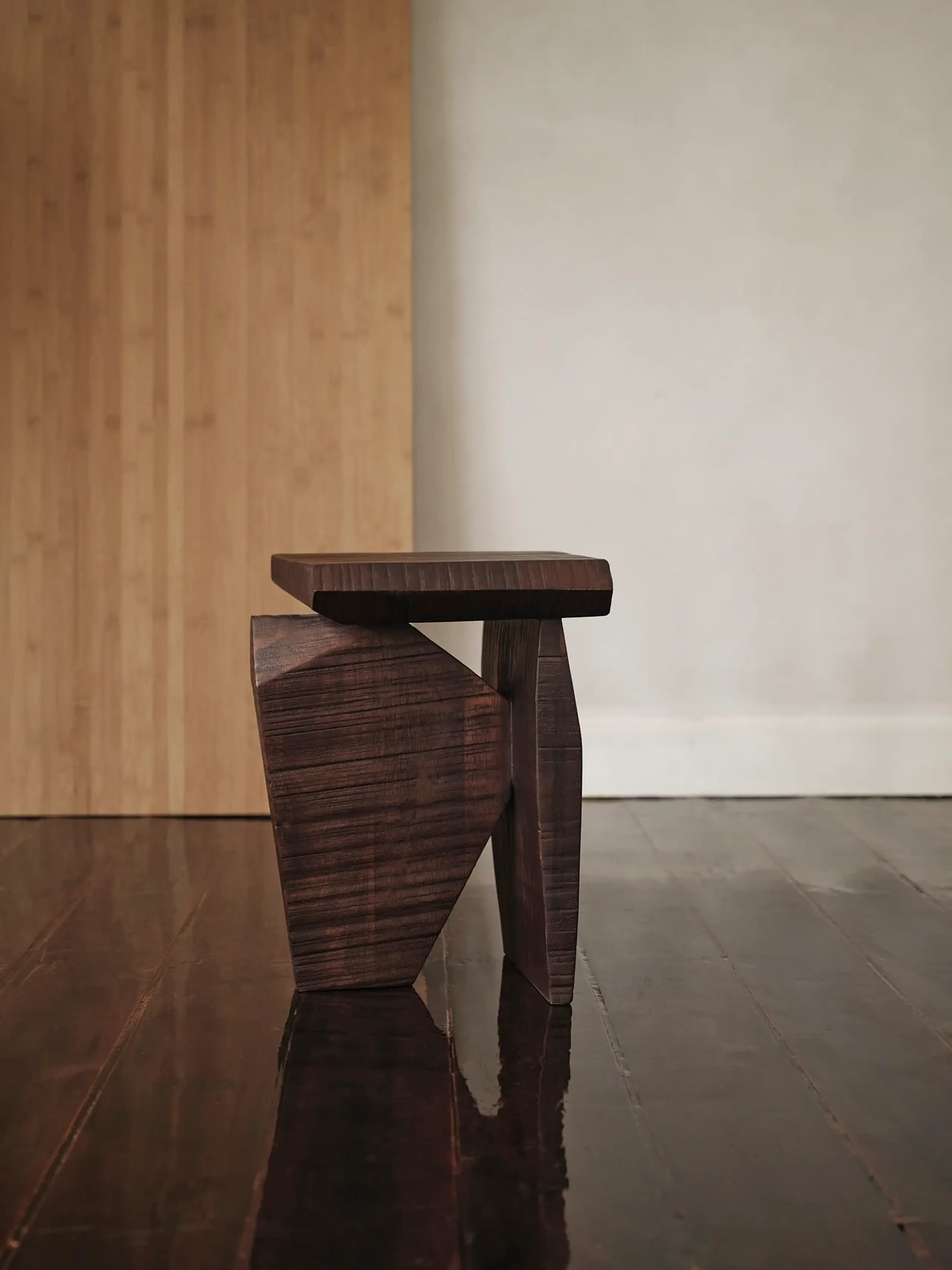 Ferm Living - Sidebord - Silva Piece - Dark Stained Mango Wood - Dark Stained Mango Wood