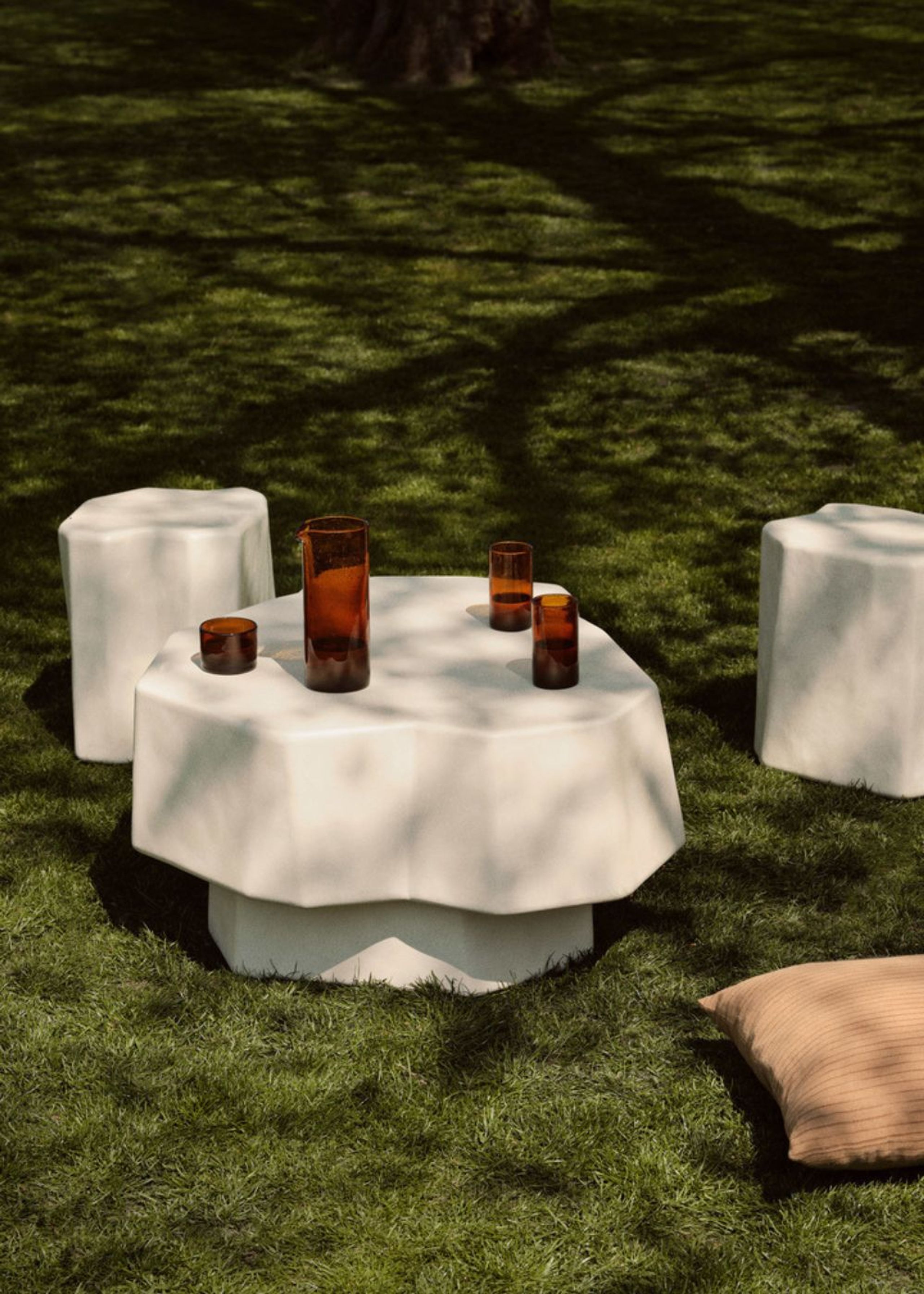 Ferm Living - Stool - Staffa Stool - Offwhite