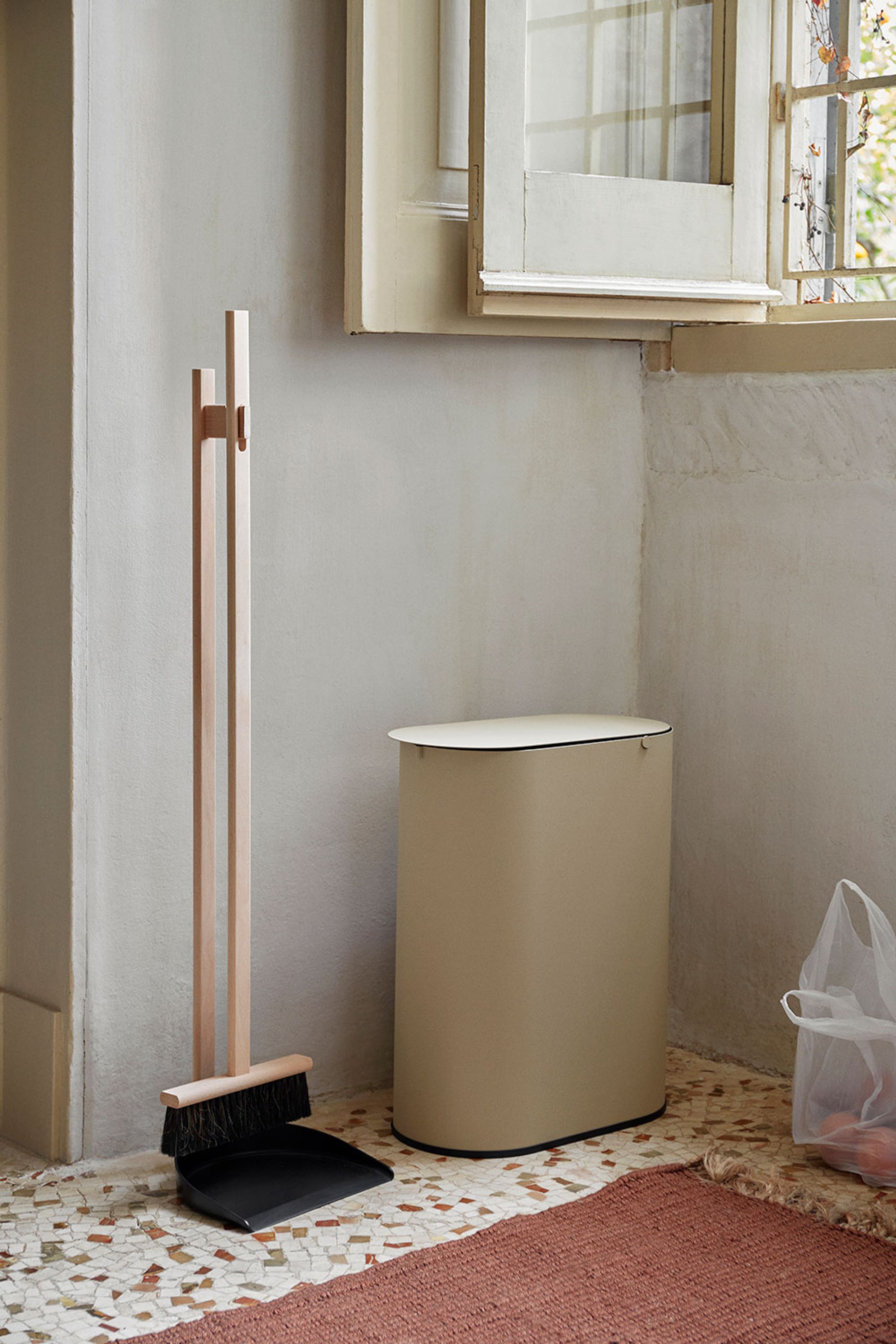 Ferm Living - Cestino dei rifiuti - Enkel Bin - Cashmere