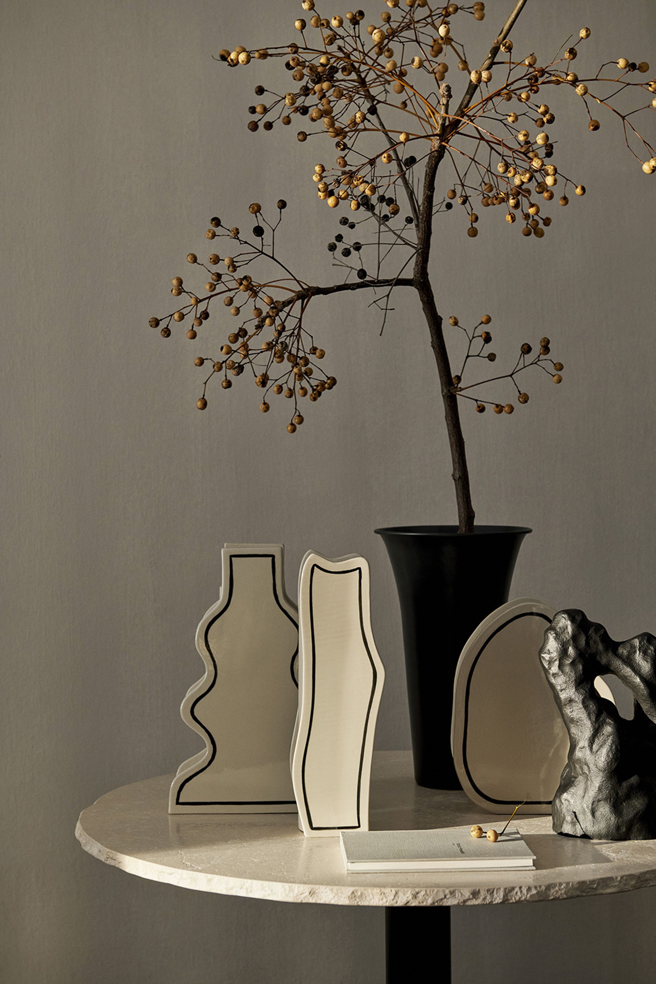 Ferm Living - Scultura - Grotto Piece - Black
