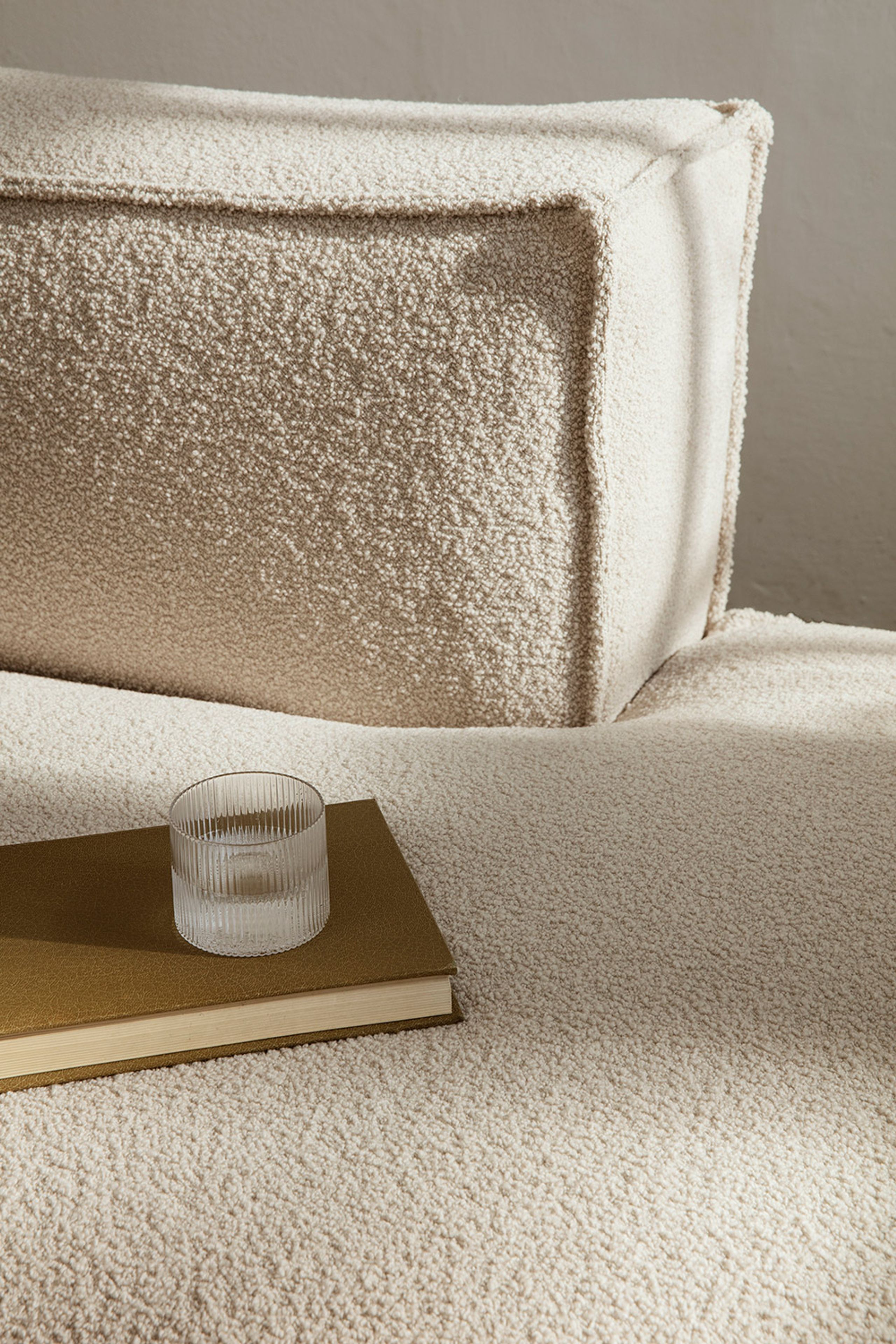 Ferm Living - Sofa - Catena Sofa - Small - S401 / Wool Bouclé - Natural