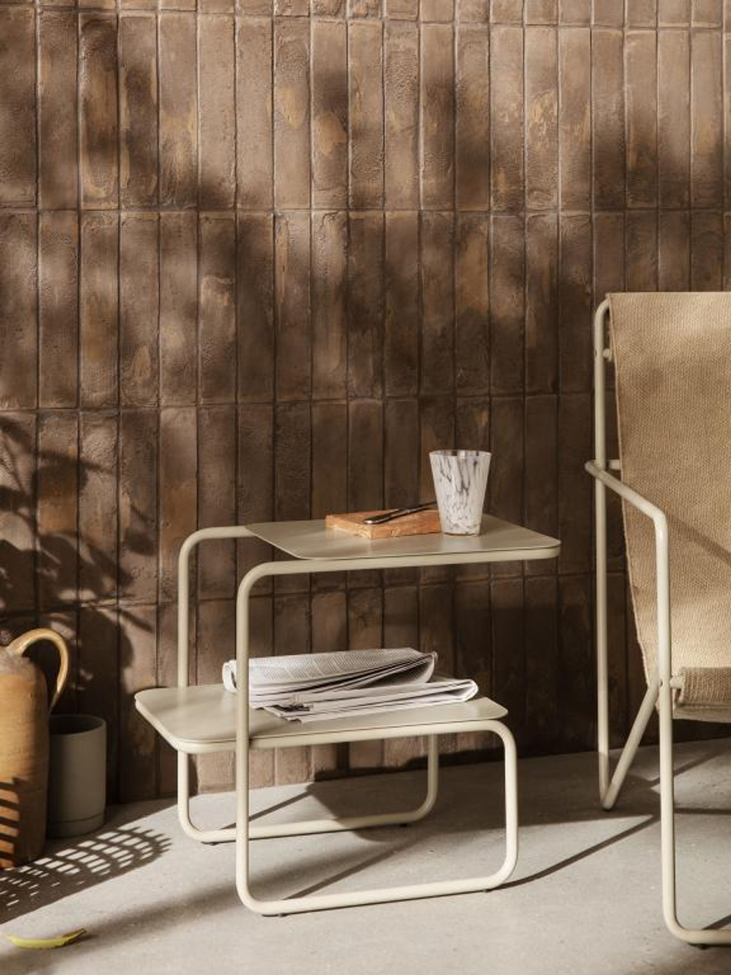 Ferm Living - Stolik kawowy - Level Side Table - Cashmere