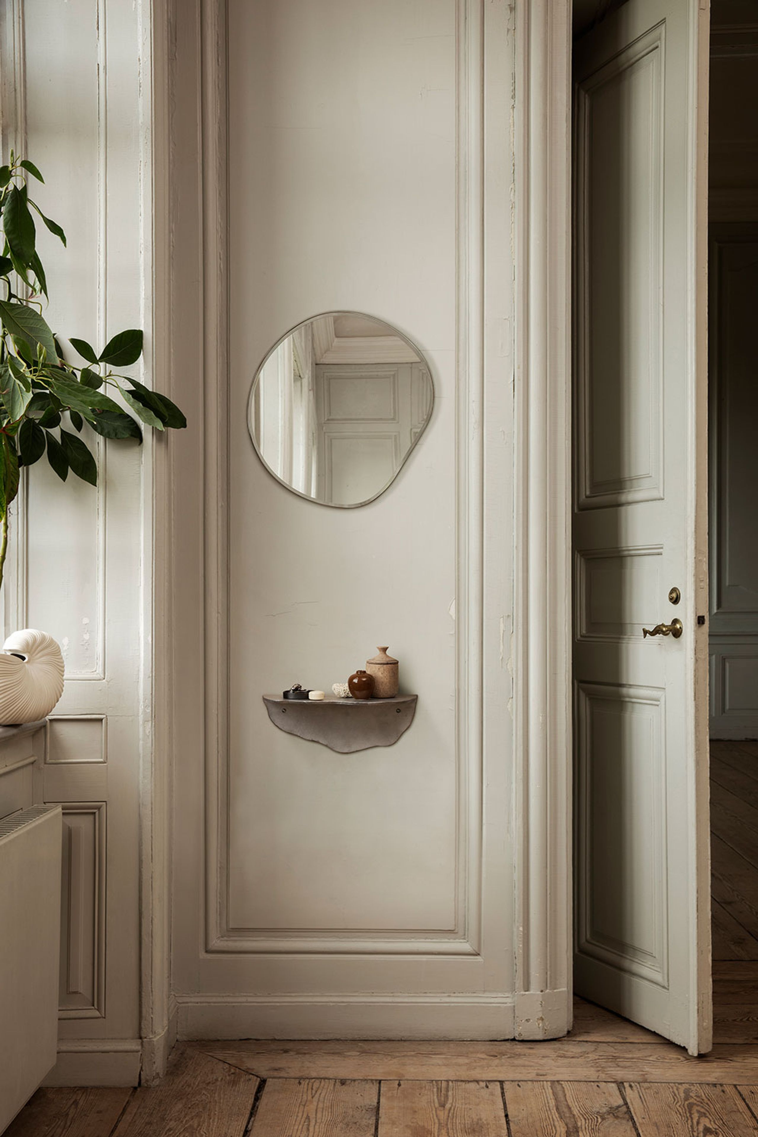 Ferm Living - Mirror - Pond Mirror Dark - X-Large