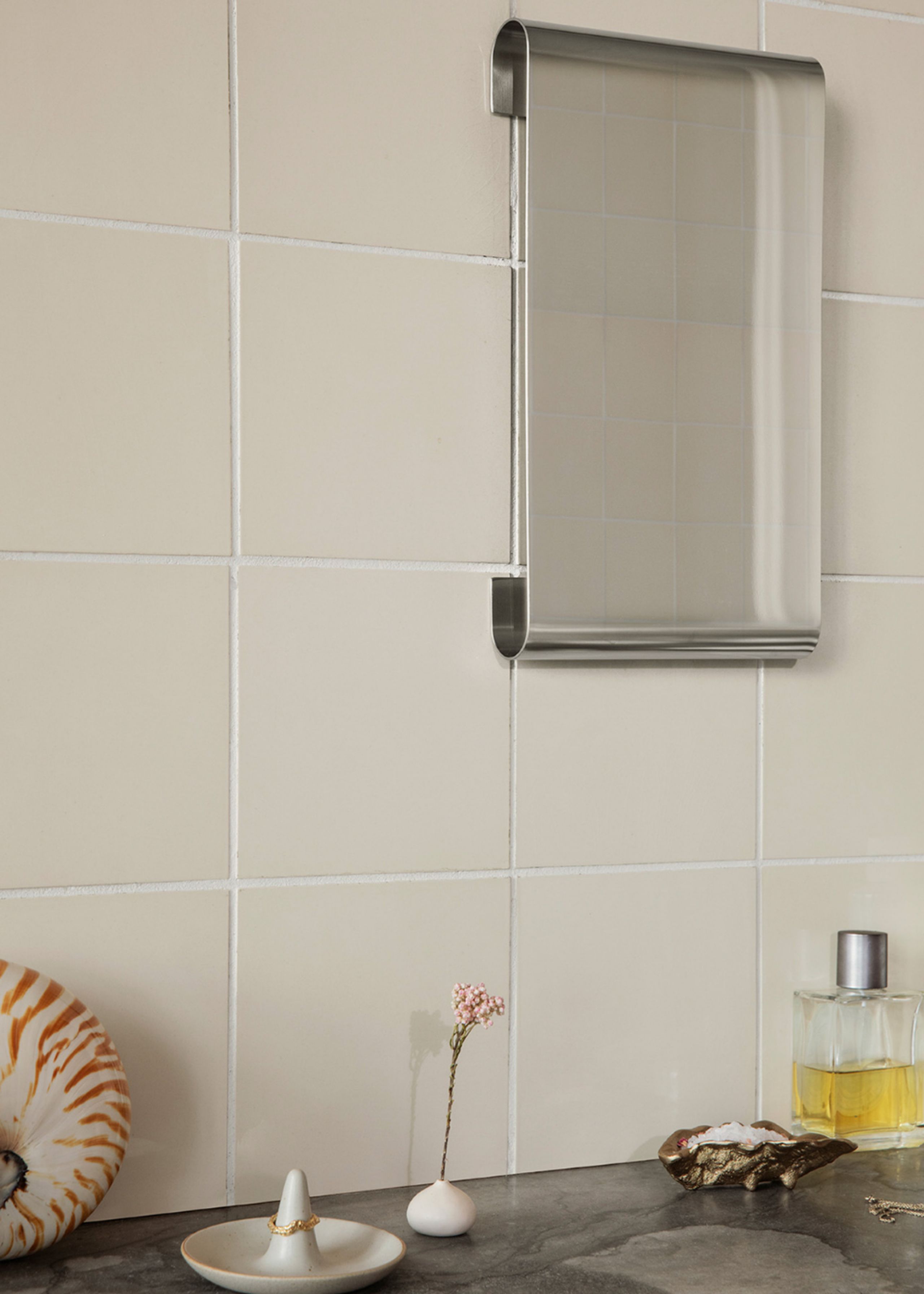 Ferm Living - Spejl - Tangent Mirror - Silver / Small