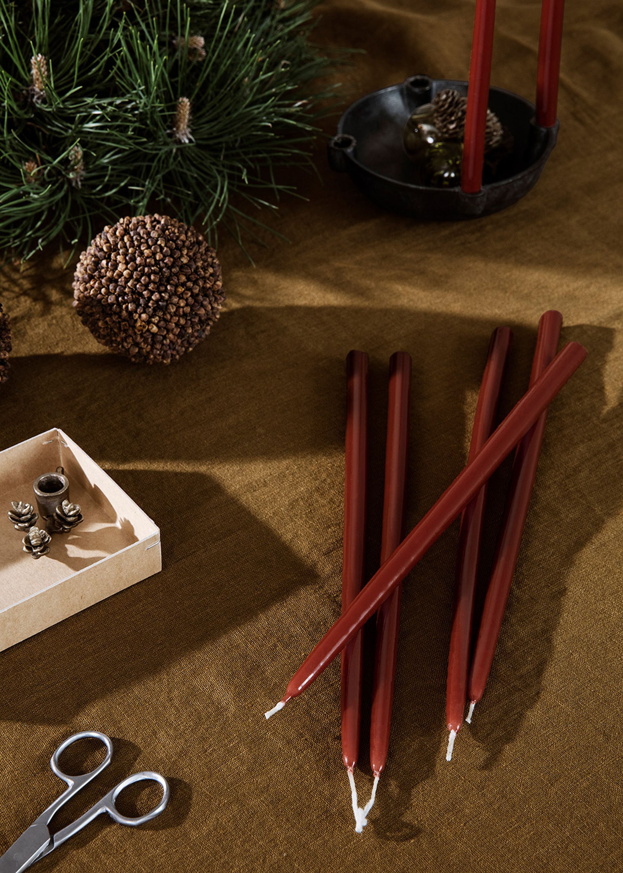 Ferm Living - Candles - Spike Slim Candles - Rust