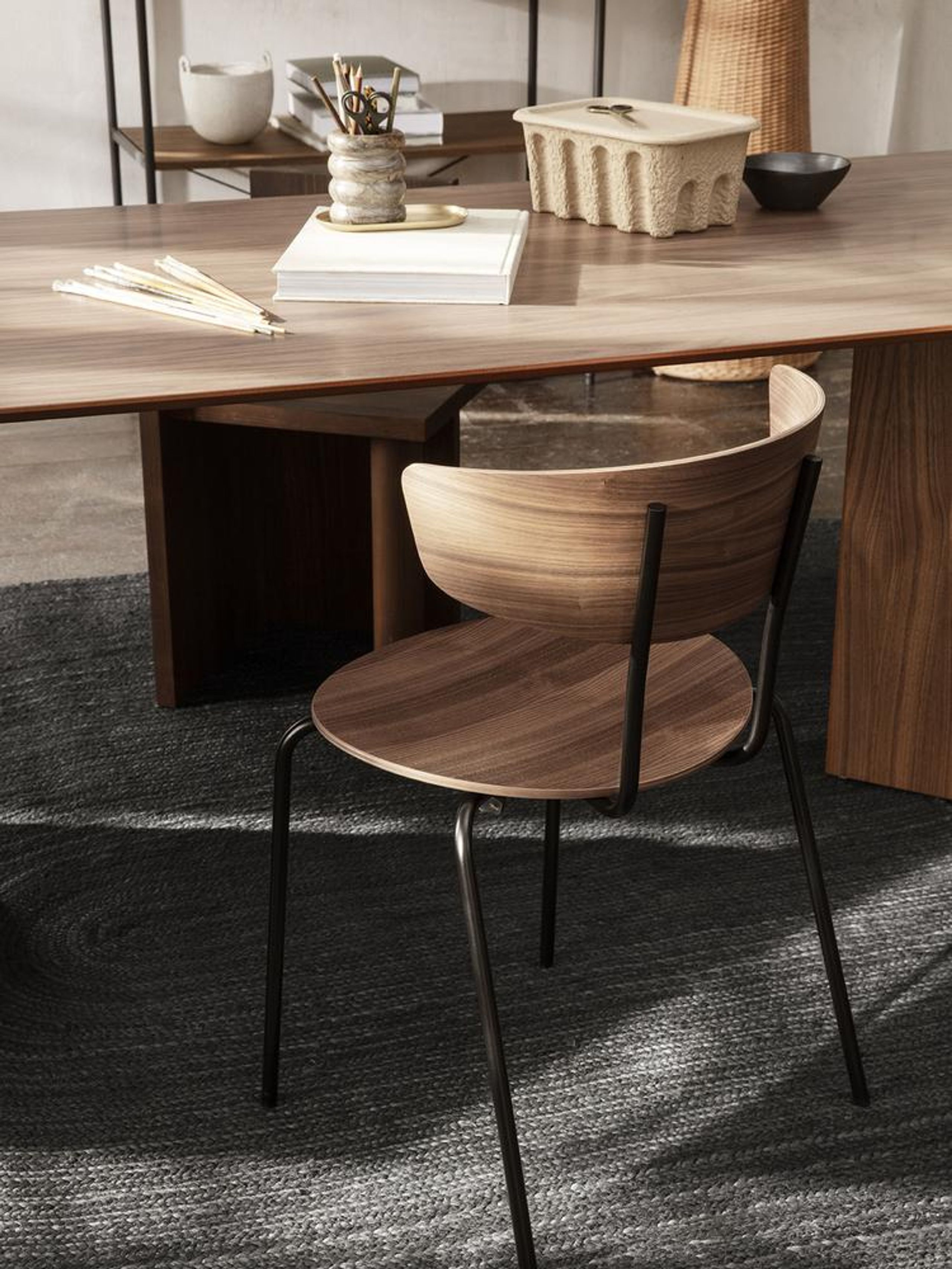 Ferm Living - Jedálenská stolička - Herman Chair - Walnut