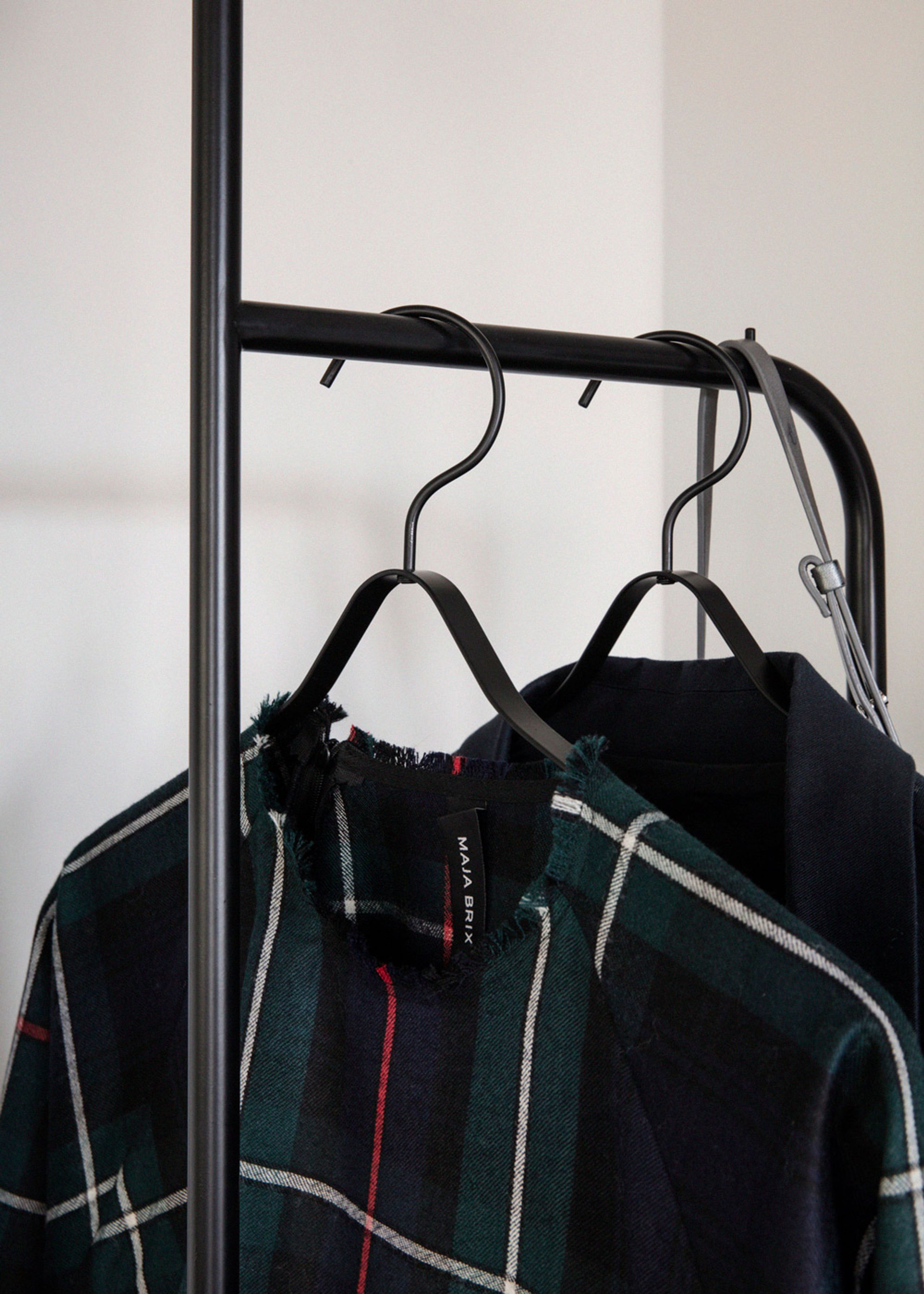 Ferm Living - Coat Stand - Pujo Coat Stand - Black