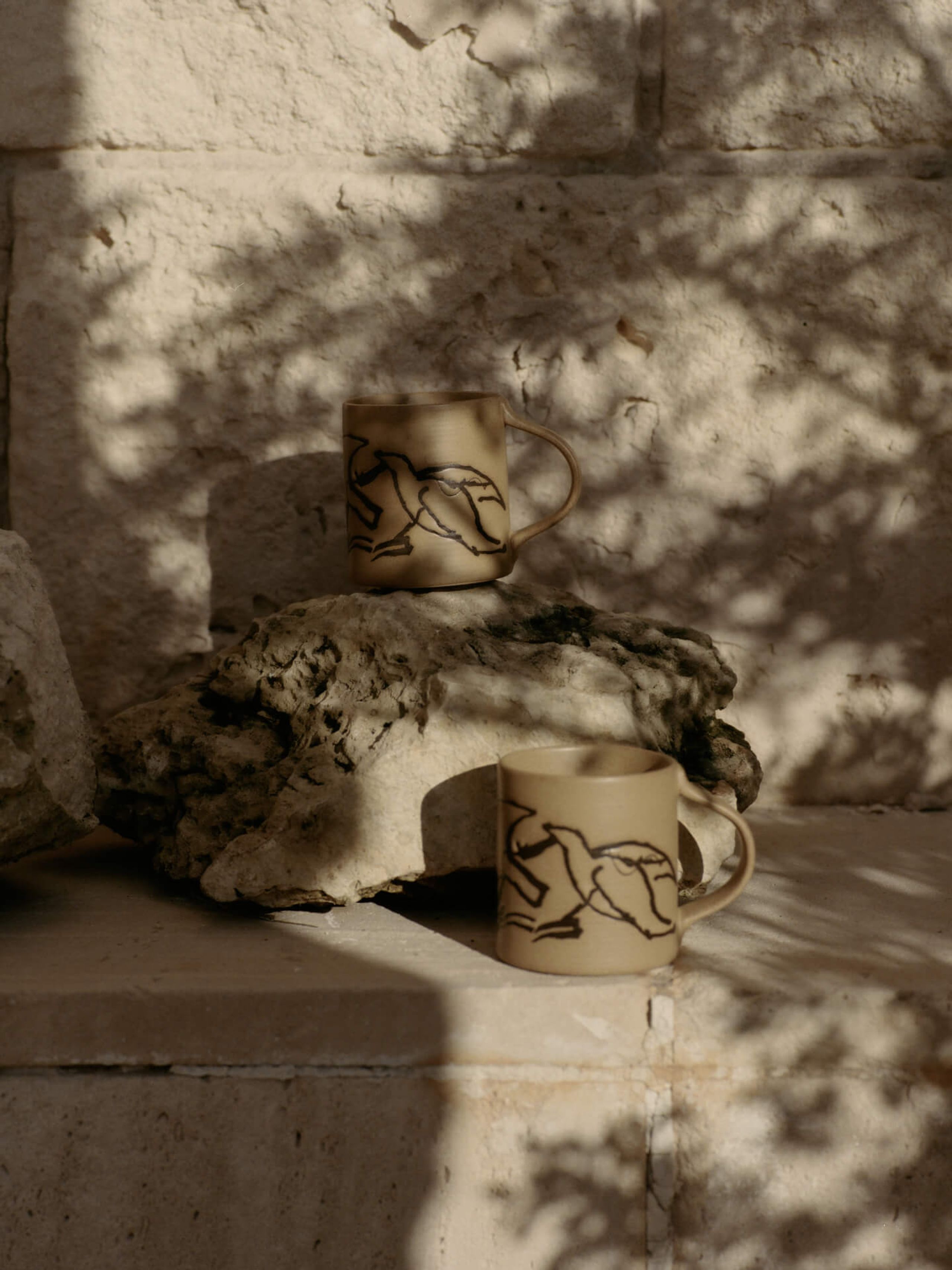 Ferm Living - Mug - Vuelo Mug - Dark Buff