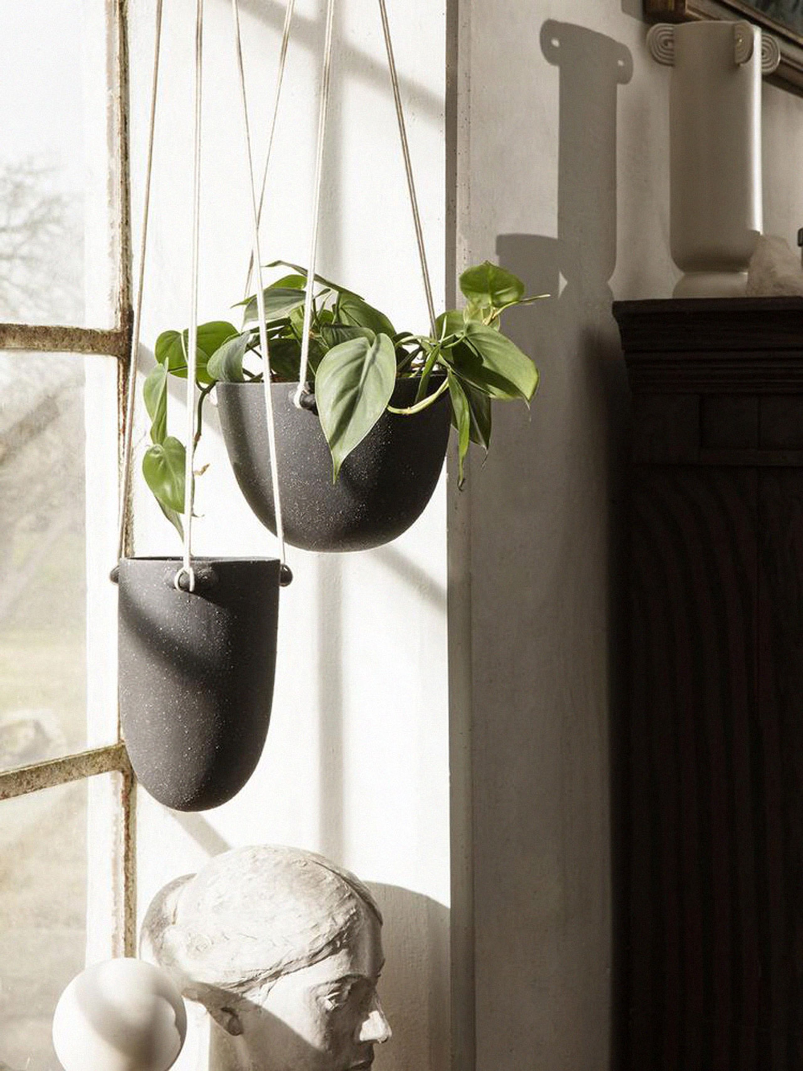 Ferm Living - Blumentopf - Speckle Hanging Pot - Large - Grey