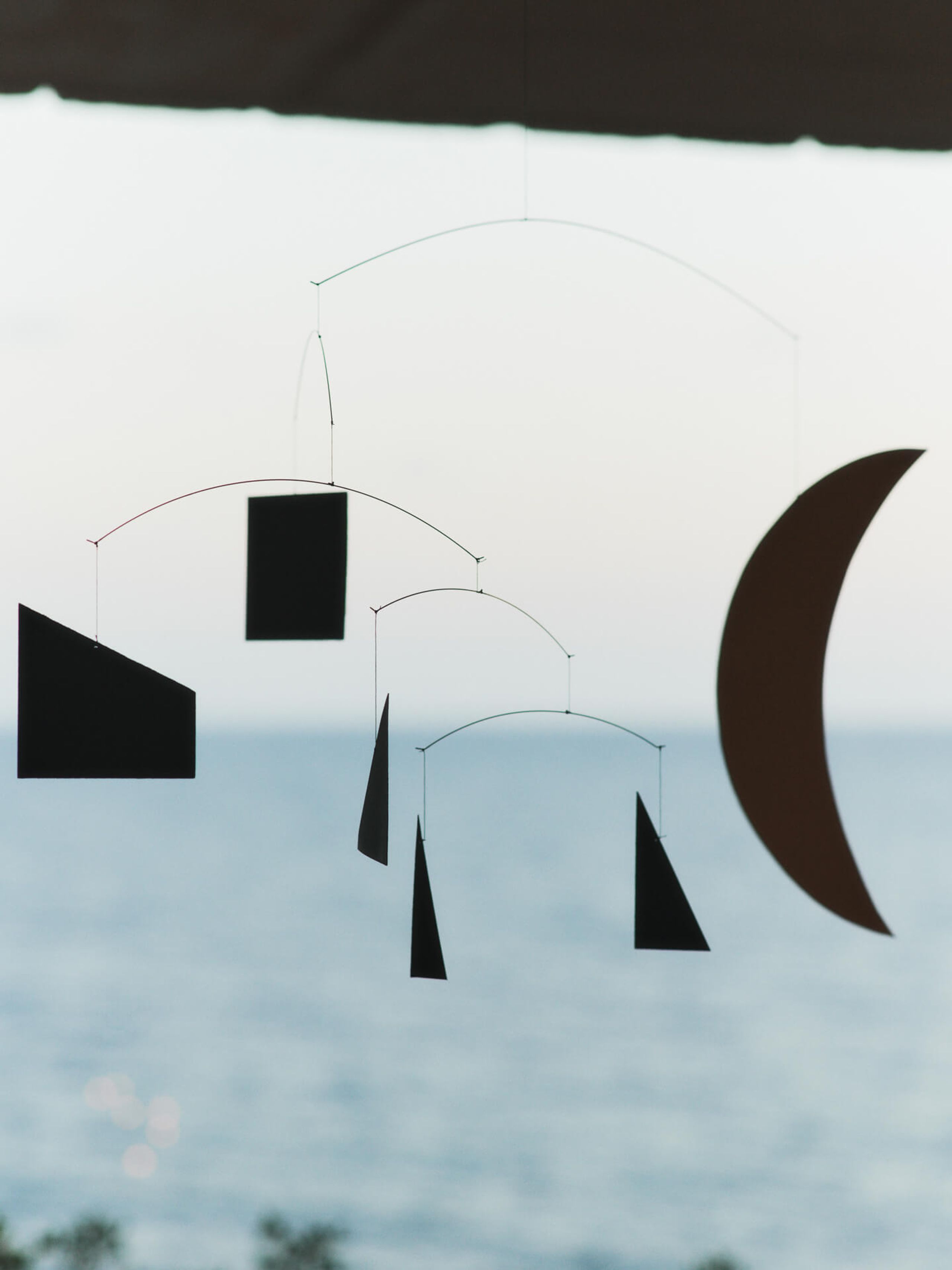 Ferm Living - Waterproof bed sheets - Phase Mobile - Black/Gold