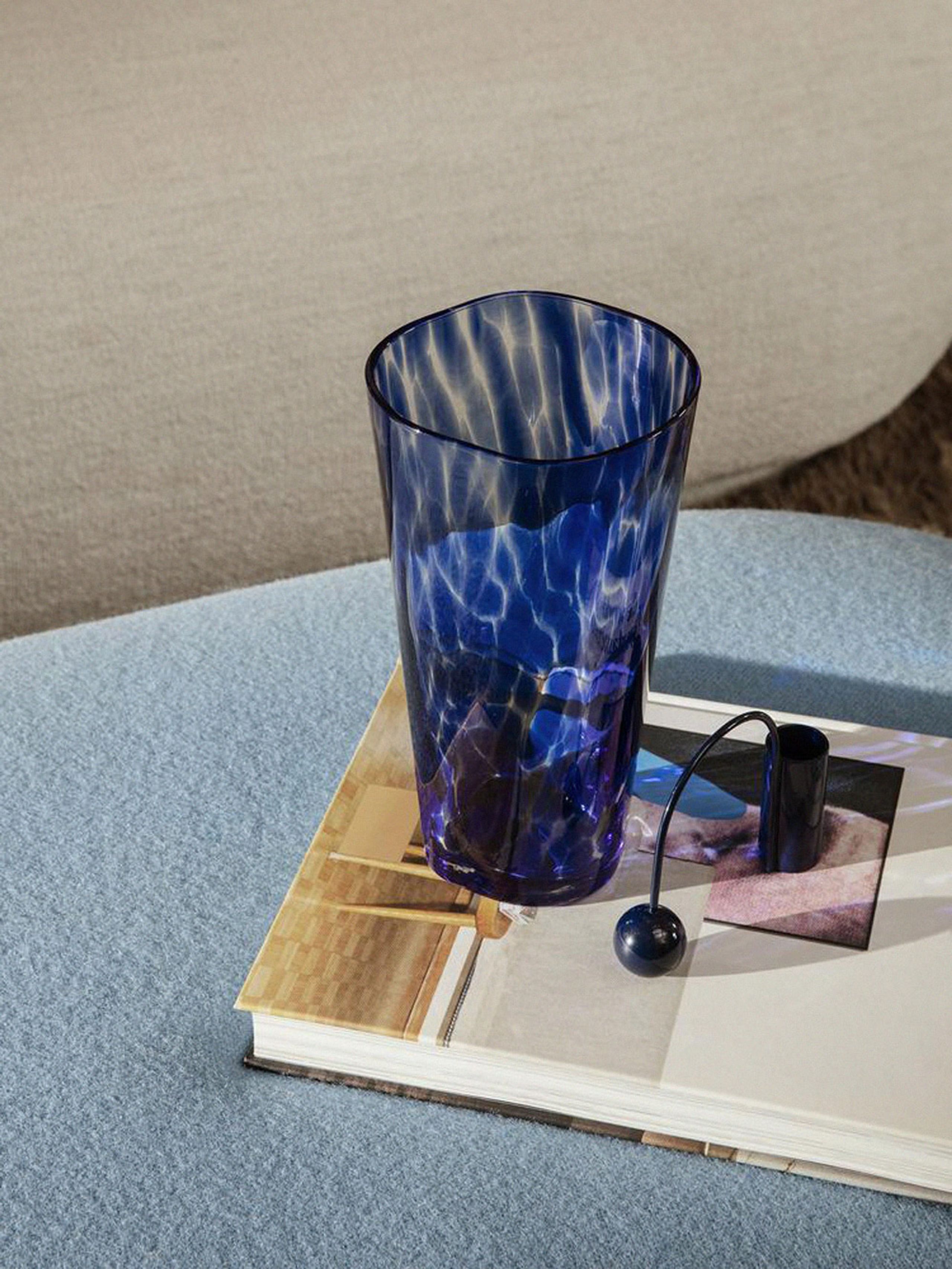 Ferm Living - Wazon - Casca Vase - Indigo